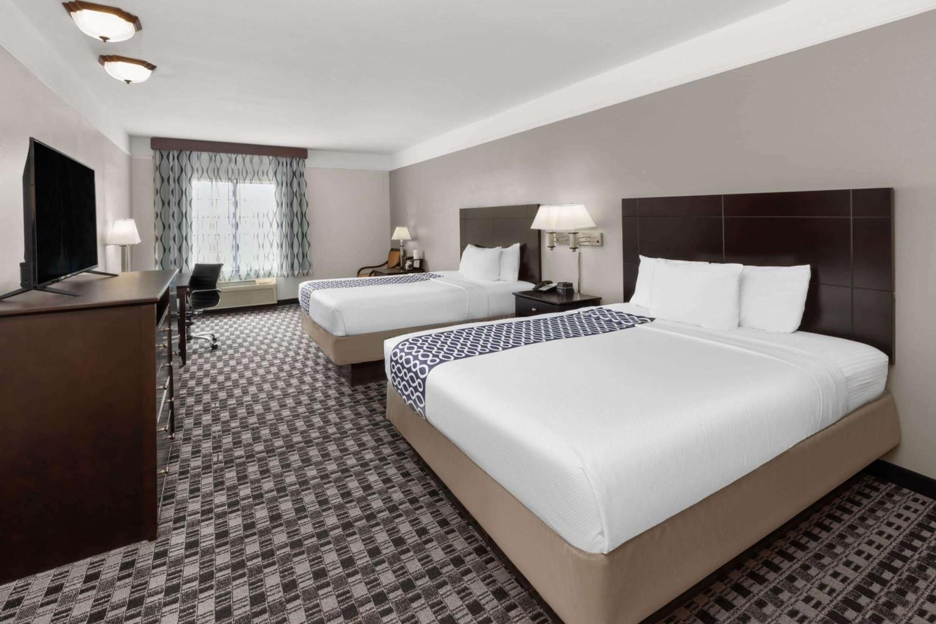 La Quinta by Wyndham Deer Park photo 16