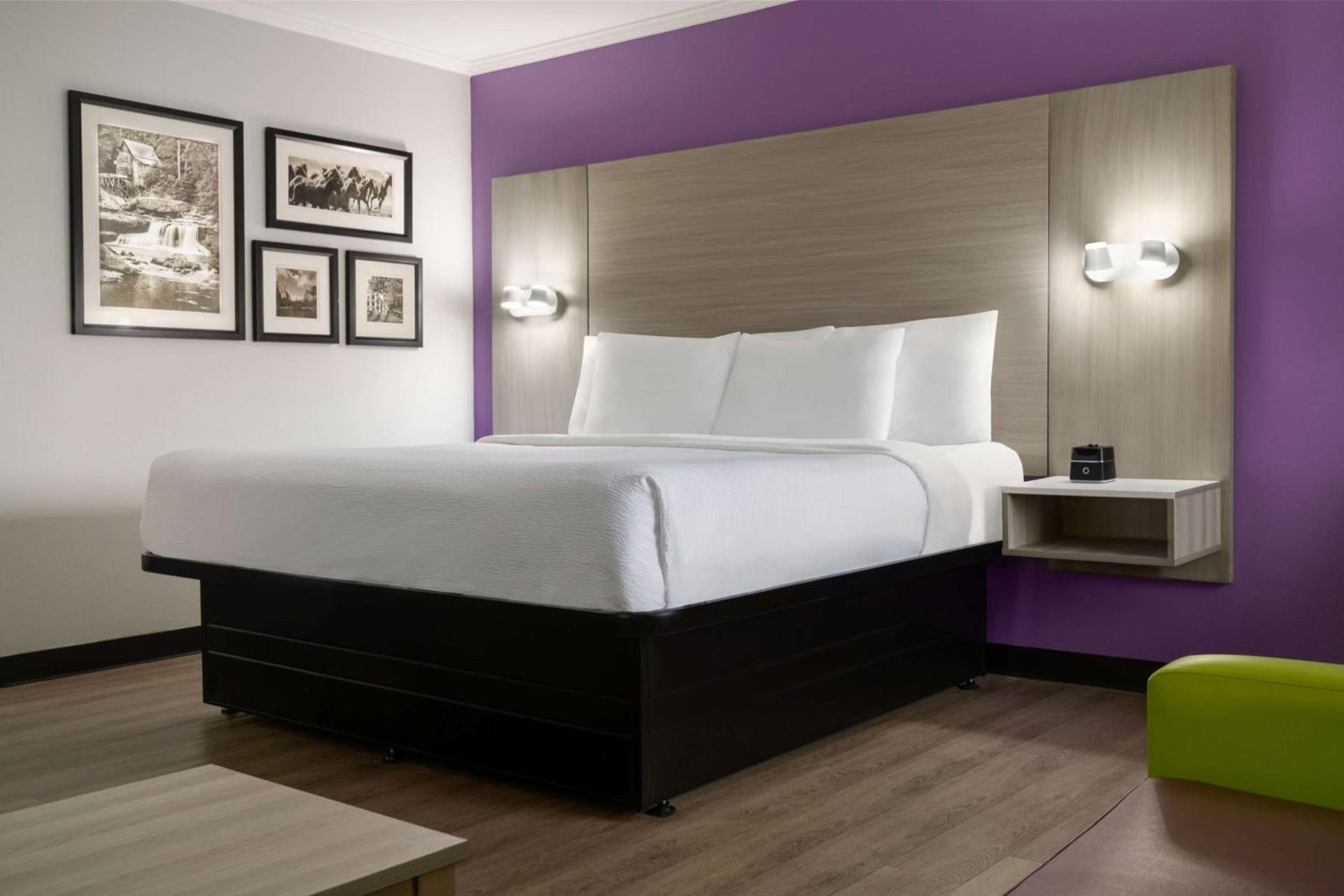La Quinta Inn Birmingham - Inverness photo 25