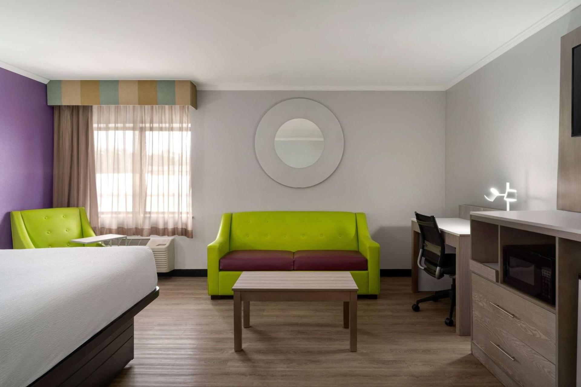 La Quinta Inn Birmingham - Inverness photo 26
