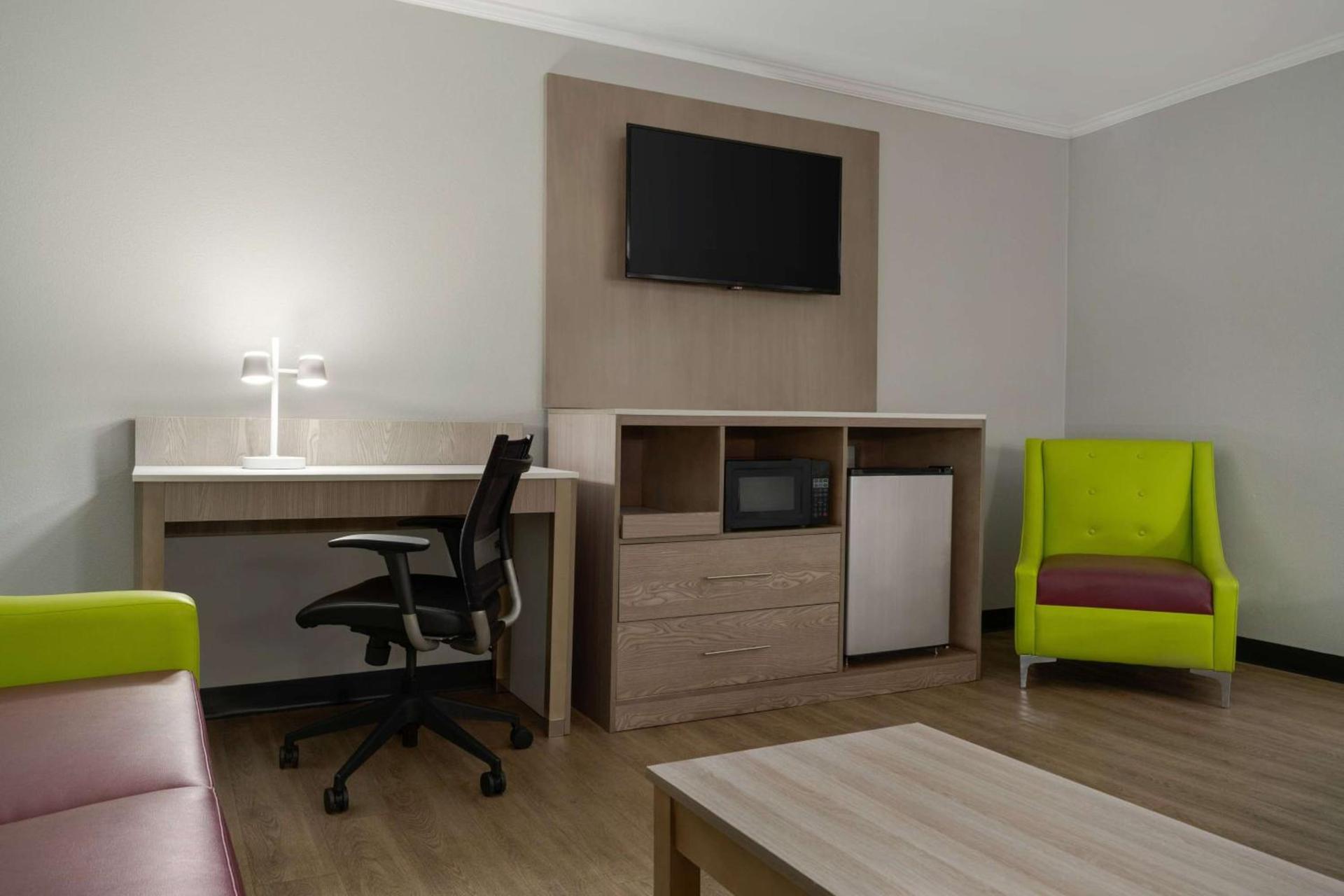 La Quinta Inn Birmingham - Inverness photo 27