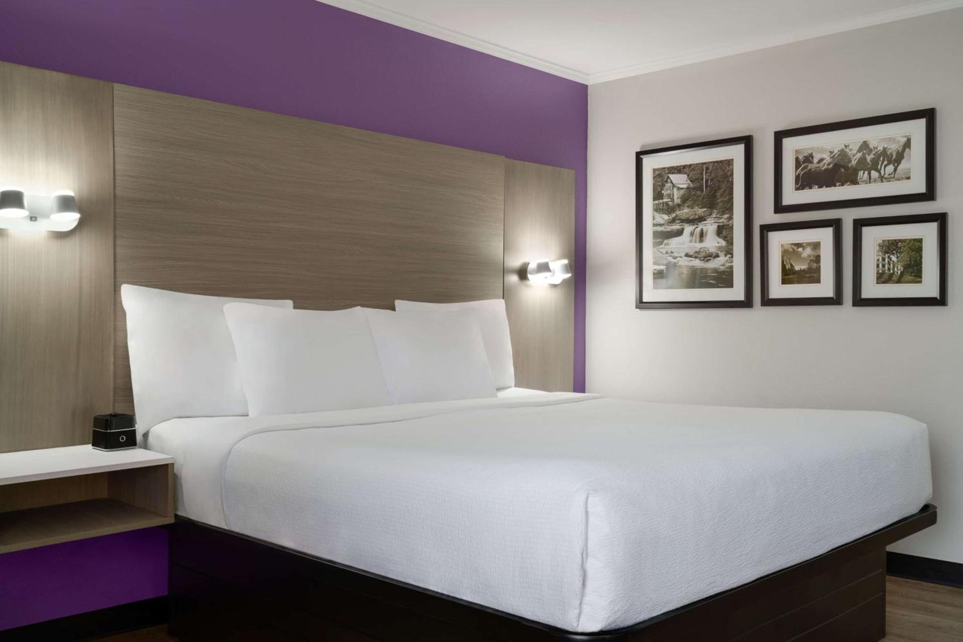 La Quinta Inn Birmingham - Inverness photo 31