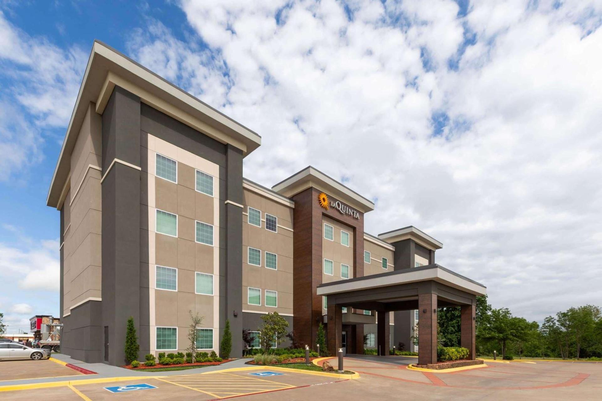 La Quinta by Wyndham McAlester photo 4