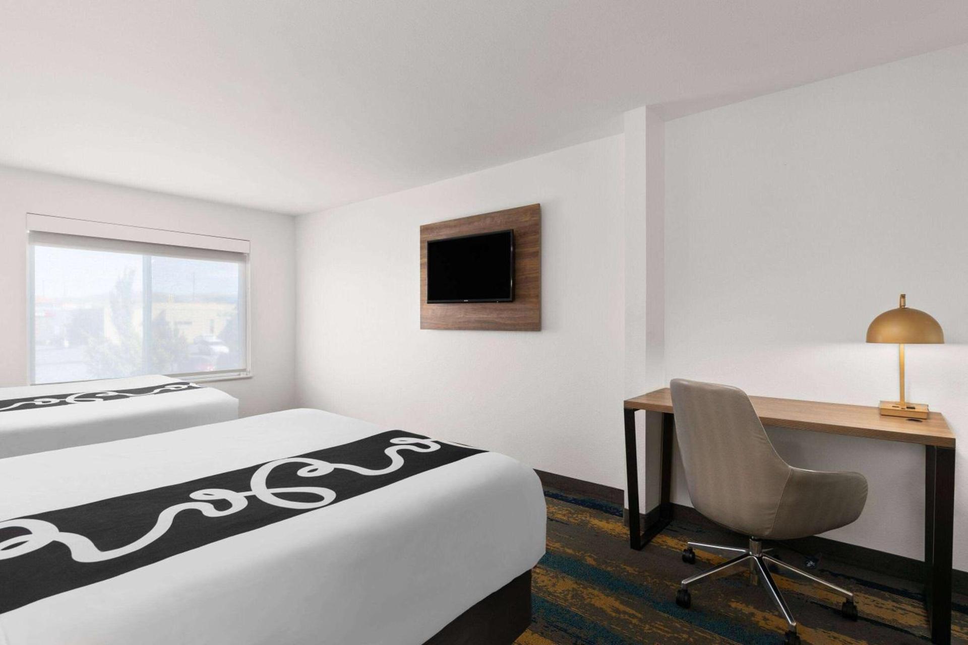 La Quinta by Wyndham Kennewick photo 11
