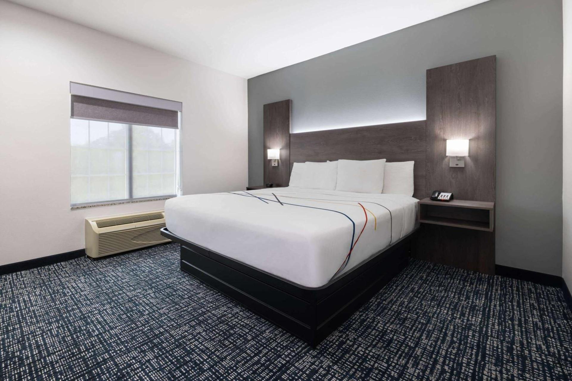 La Quinta by Wyndham Muskogee photo 19