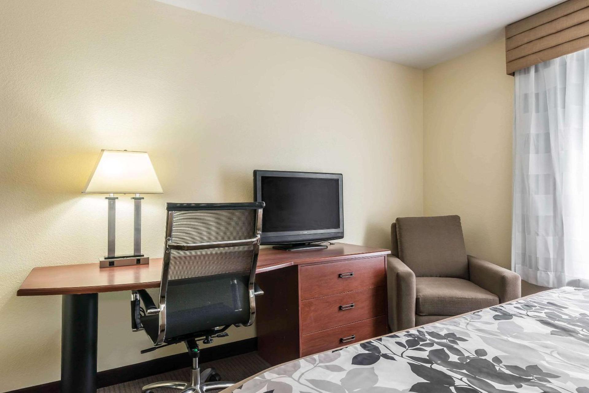 Sleep Inn & Suites University-Shands photo 32