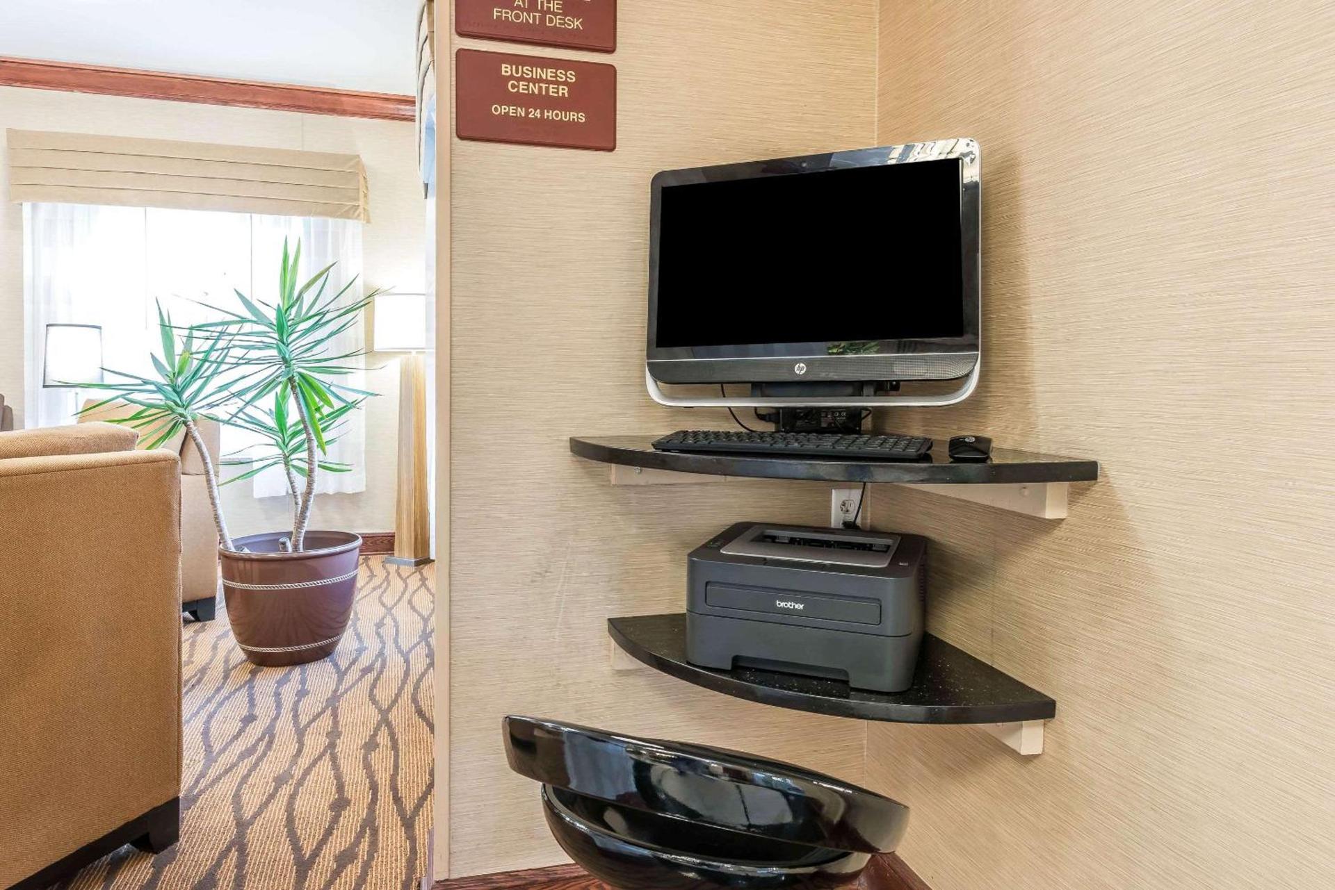 Sleep Inn & Suites University-Shands photo 39