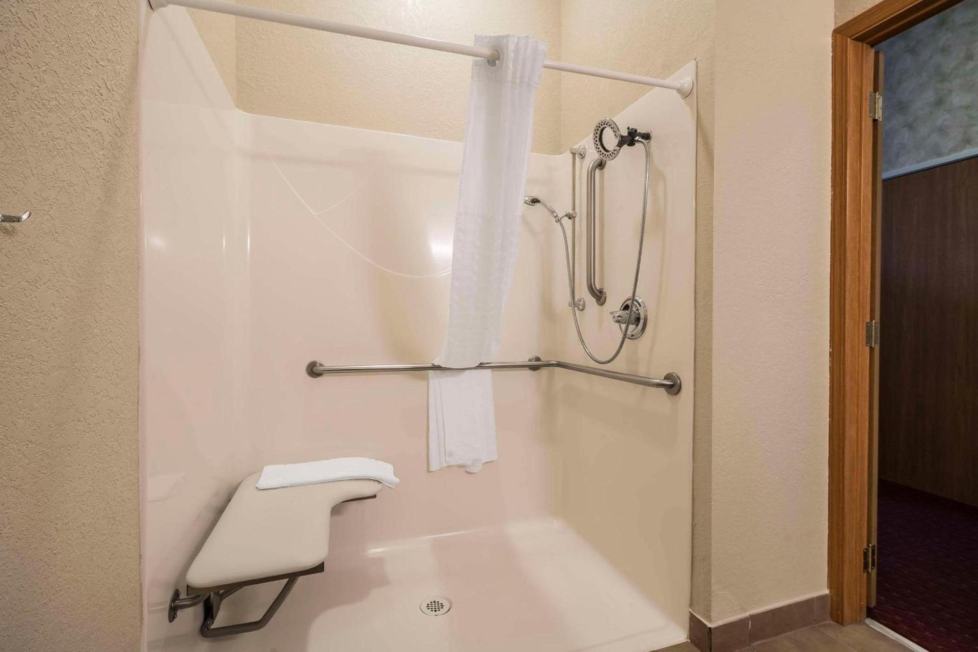 Comfort Inn & Suites Walla Walla photo 12