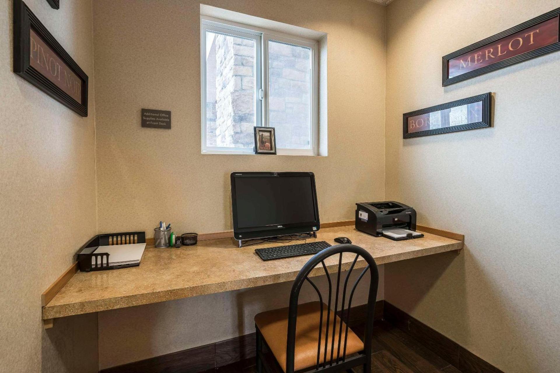 Comfort Inn & Suites Walla Walla photo 23
