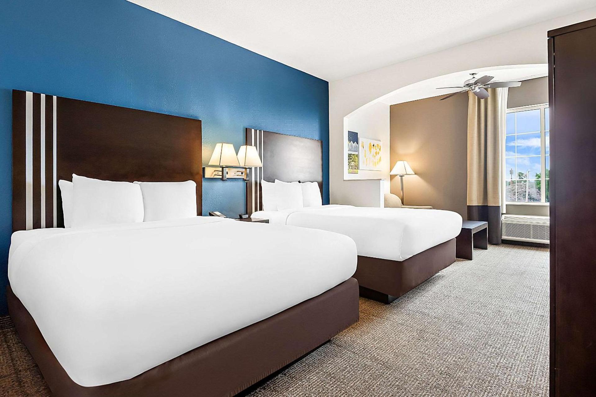 Comfort Suites New Orleans East photo 29