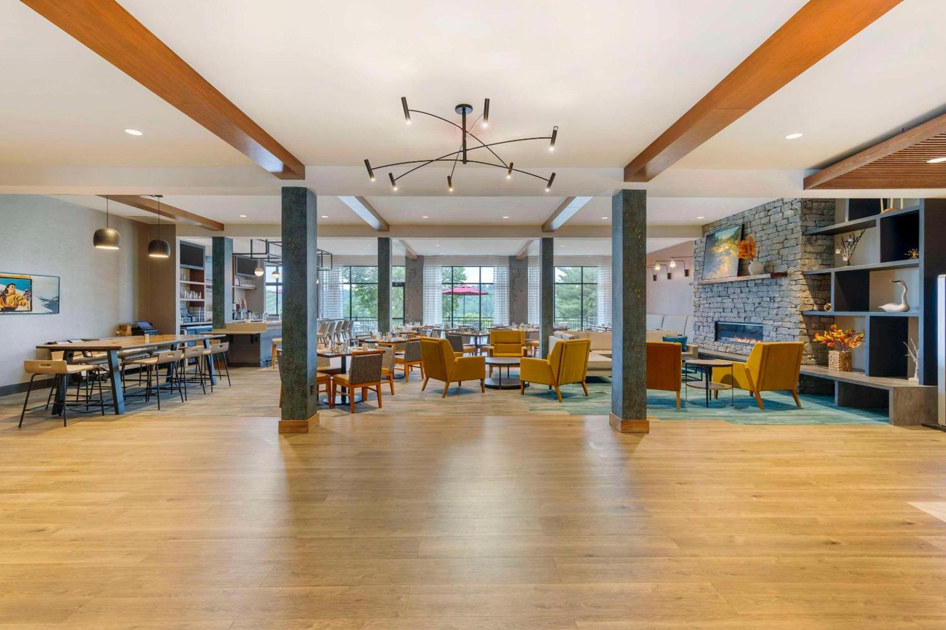 Cambria Hotel Lake Placid - Lakeside Resort photo 96