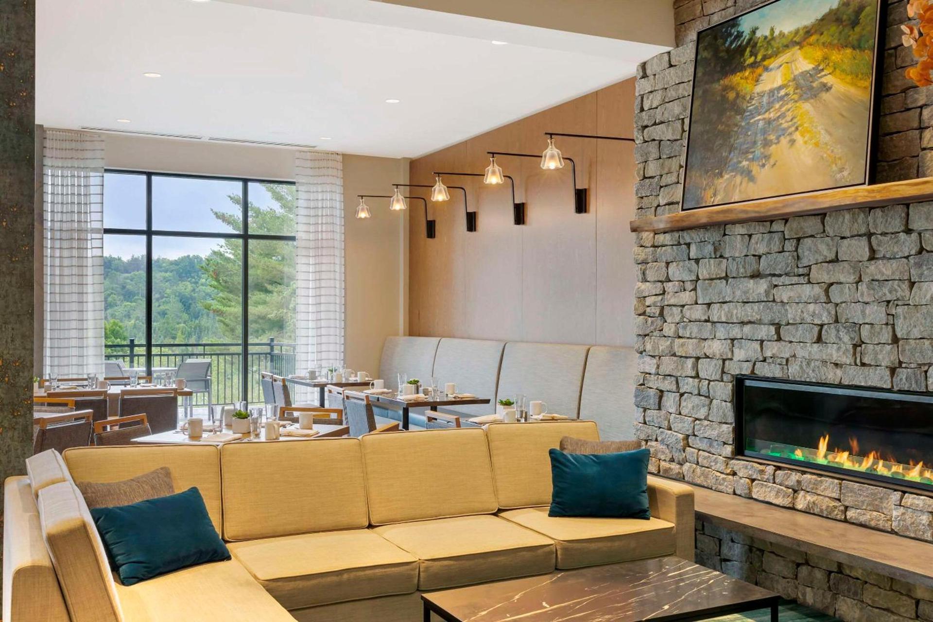 Cambria Hotel Lake Placid - Lakeside Resort photo 94