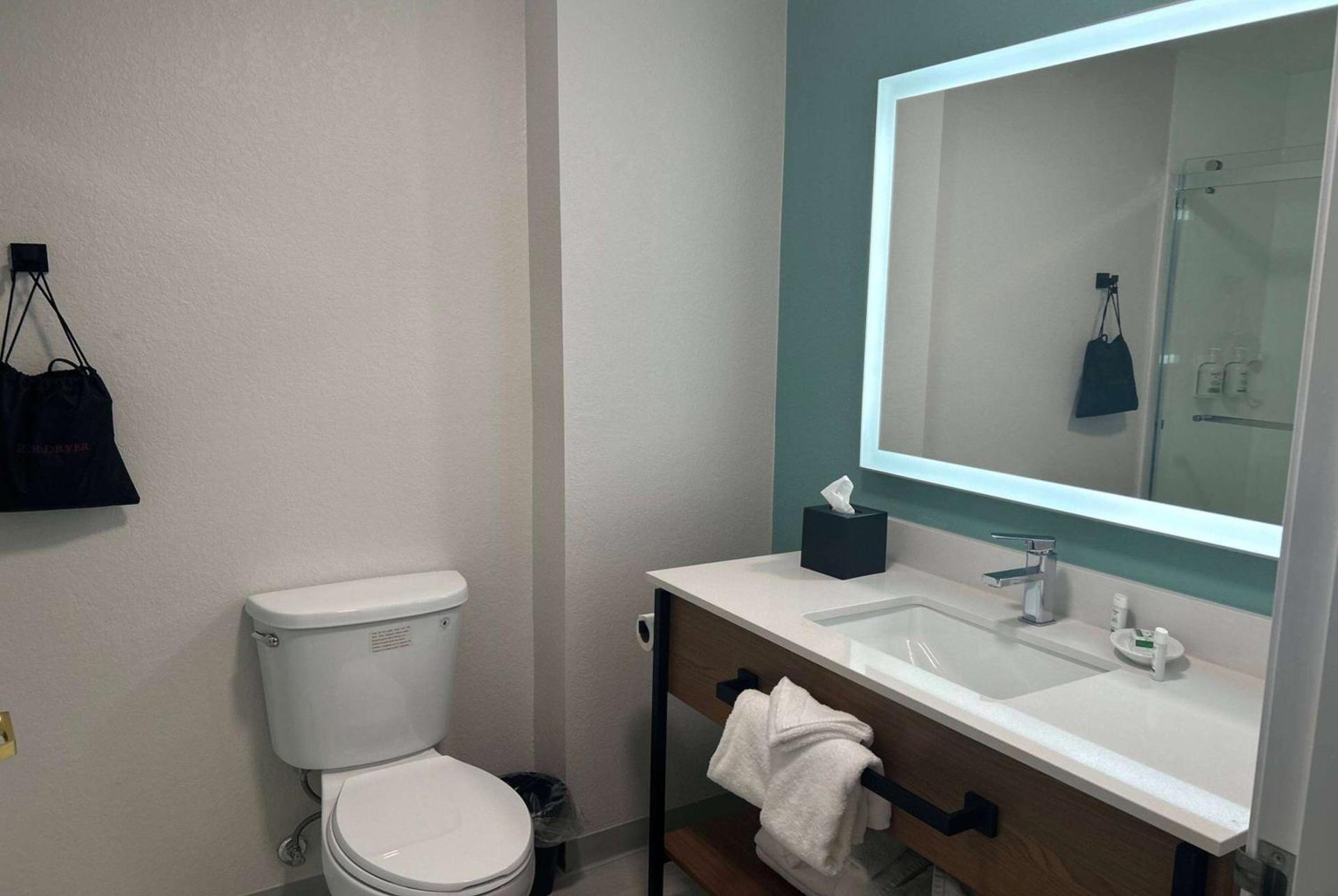 Wingate Suites By Wyndham Mansfield Ontario photo 6