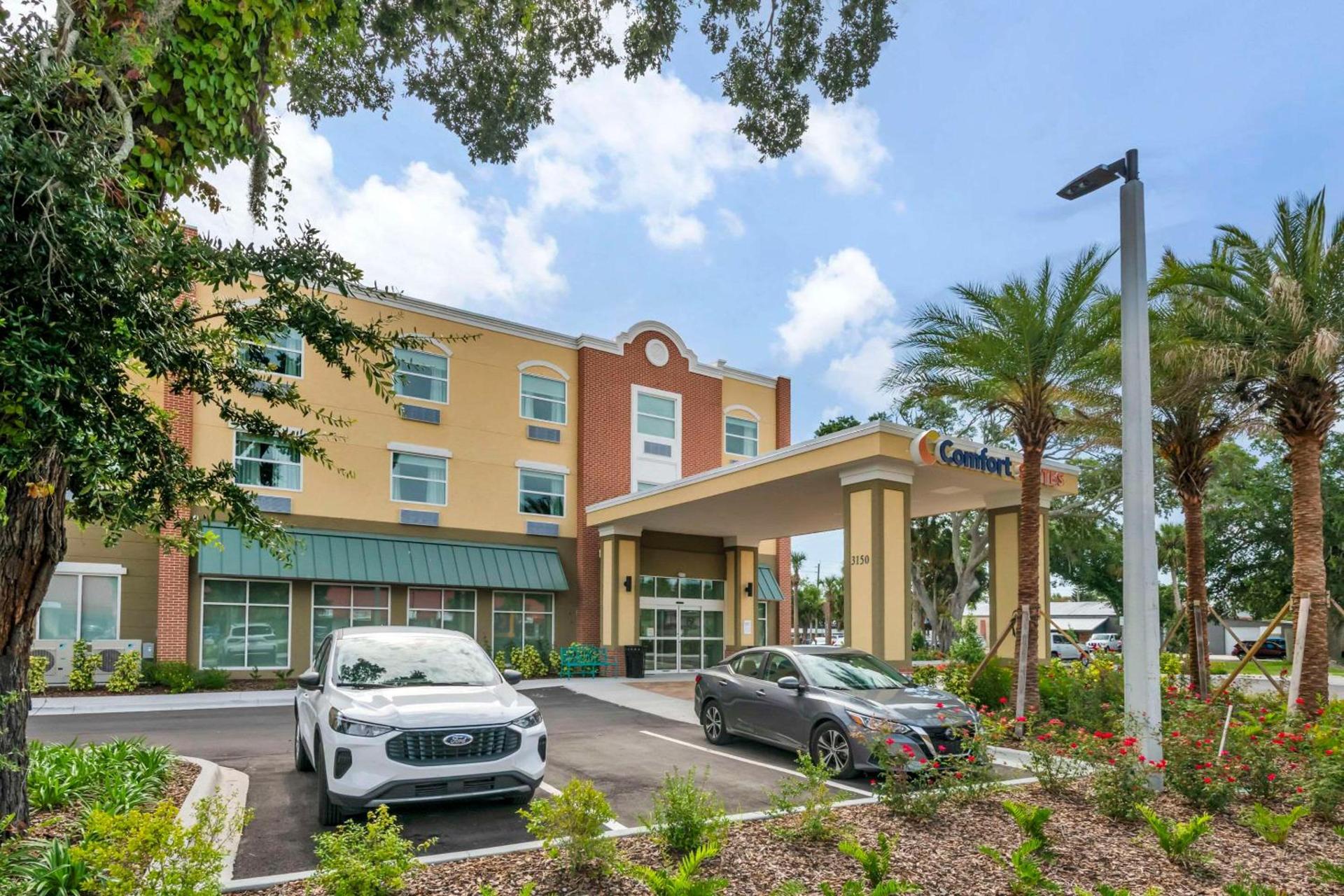 Comfort Suites St Augustine Historic District Area — hotel in St. Augustine, FL
