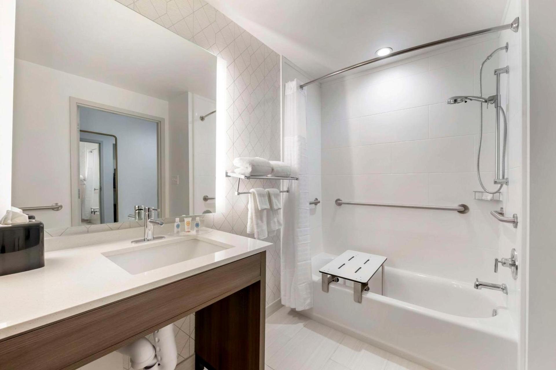Comfort Suites St Augustine Historic District Area photo 12
