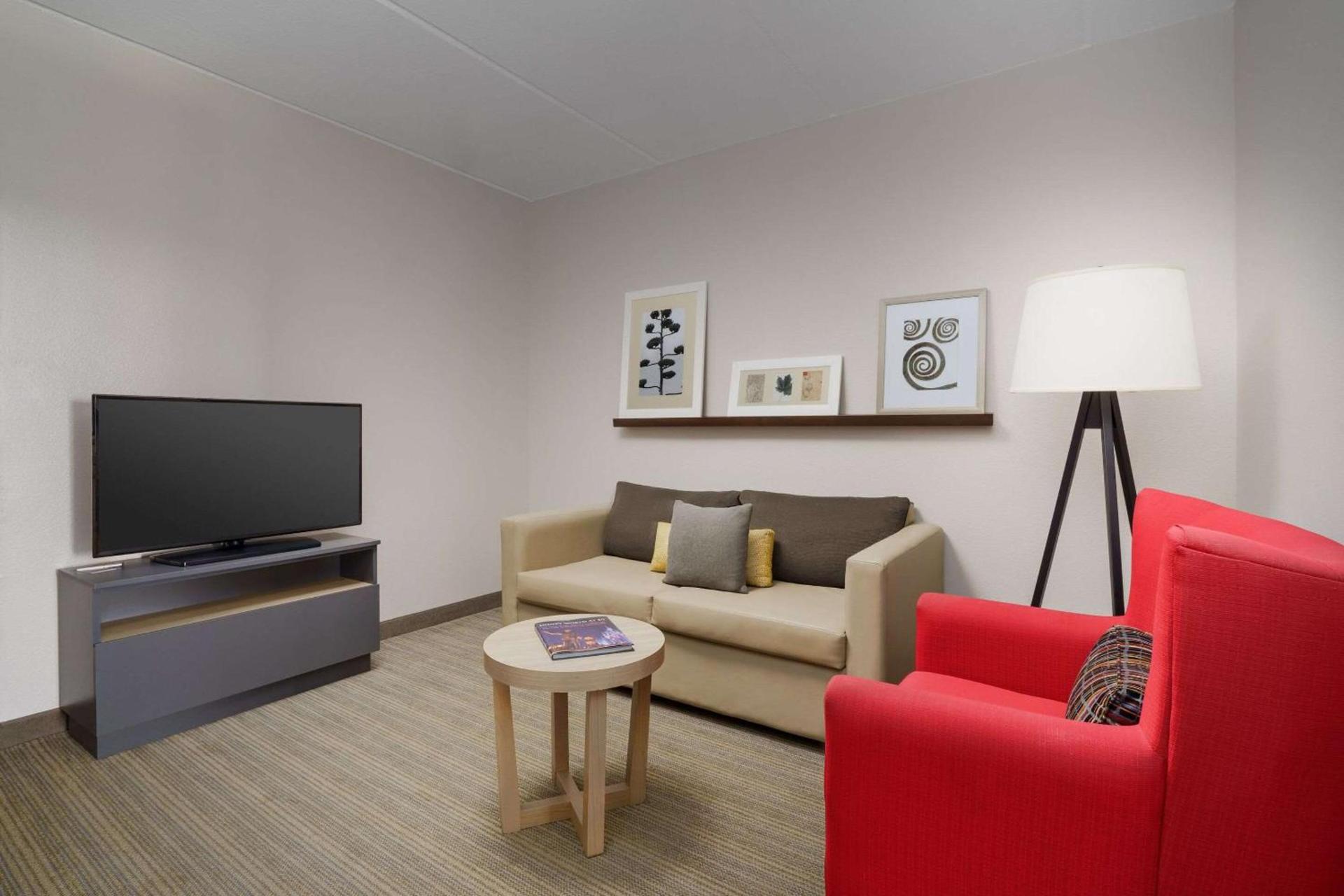 Country Inn & Suites by Radisson, Orlando Airport, FL photo 9