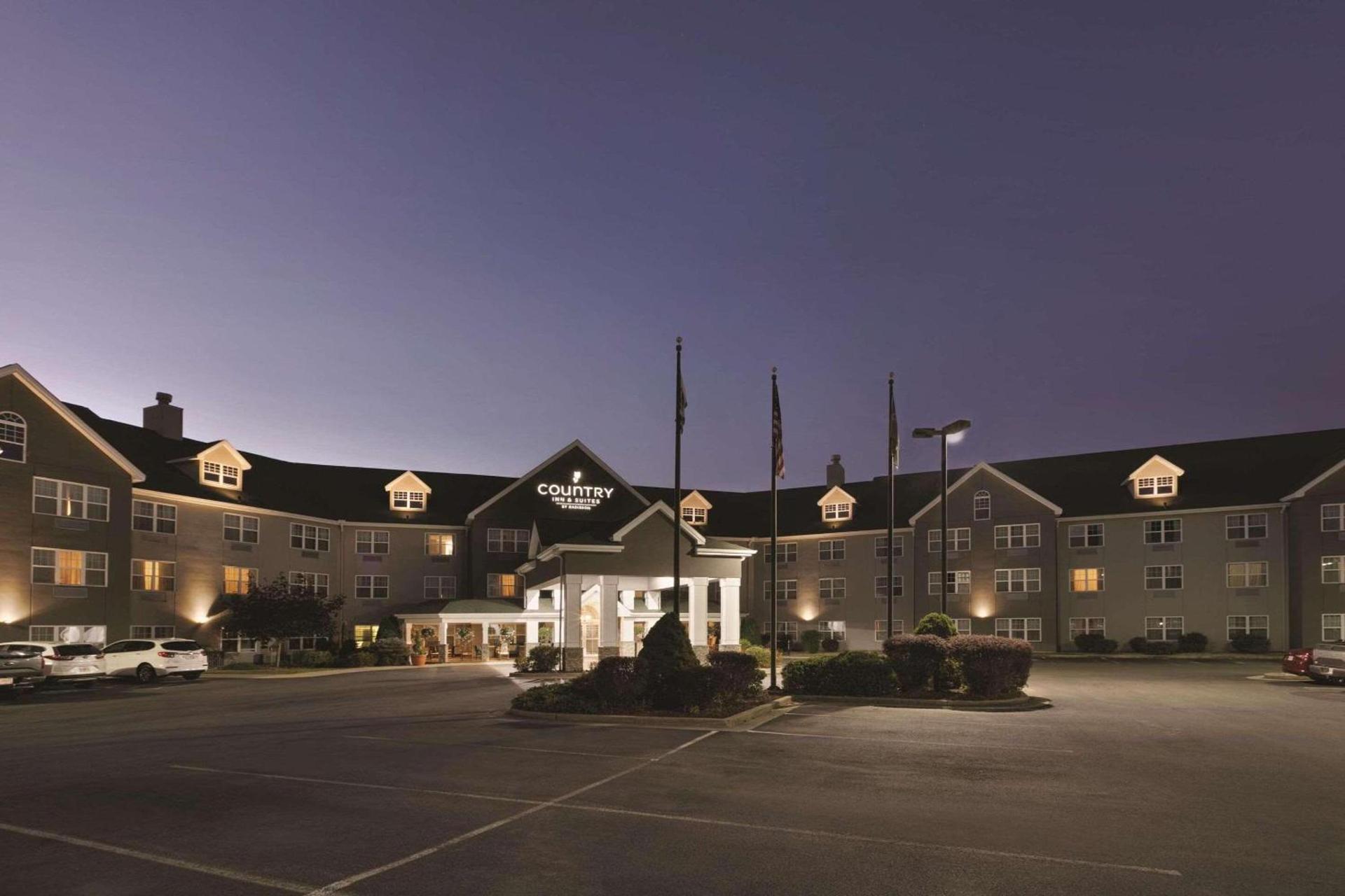 Country Inn & Suites by Radisson, Beckley, WV photo 2