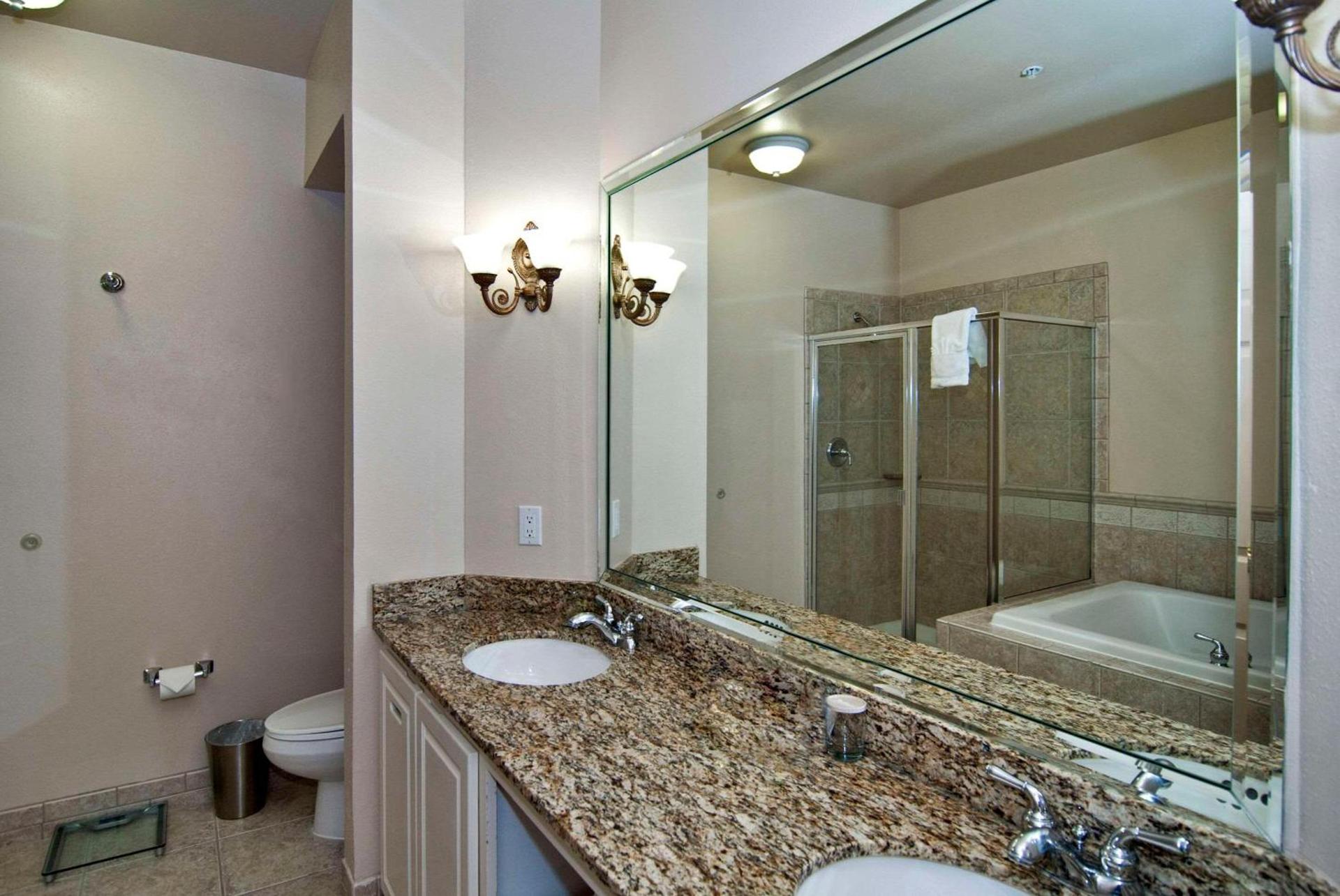 Radisson Hotel El Paso Airport photo 8