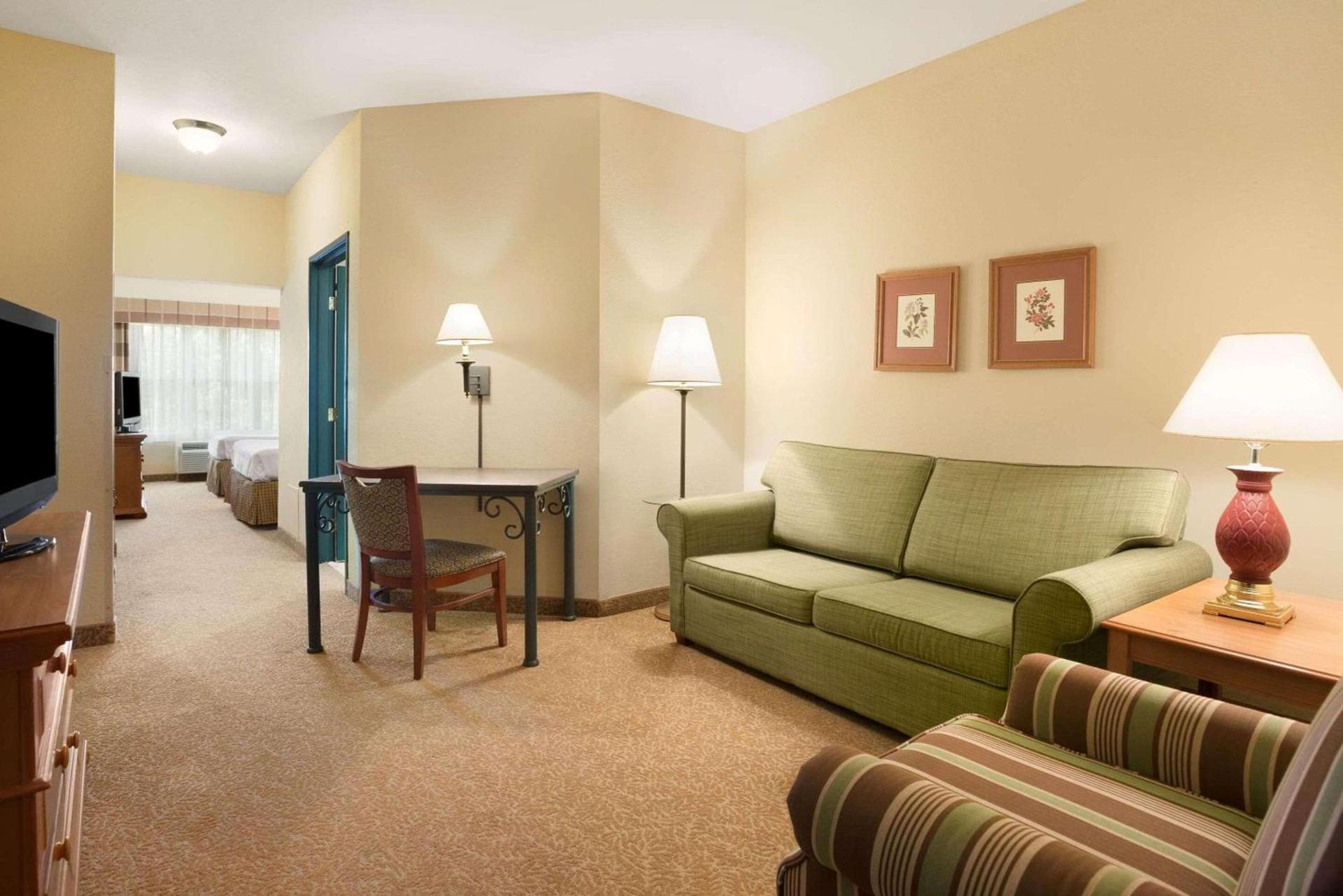 Country Inn & Suites by Radisson, Beckley, WV photo 17