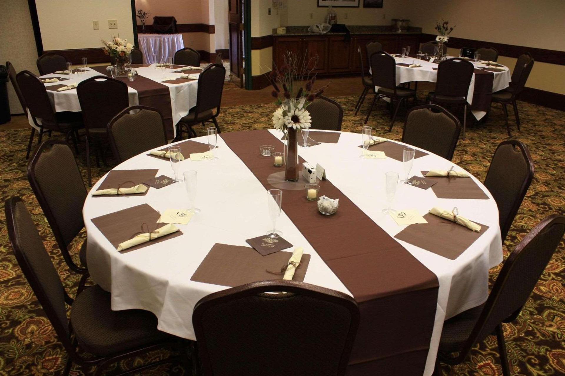 Country Inn & Suites by Radisson, Beckley, WV photo 27