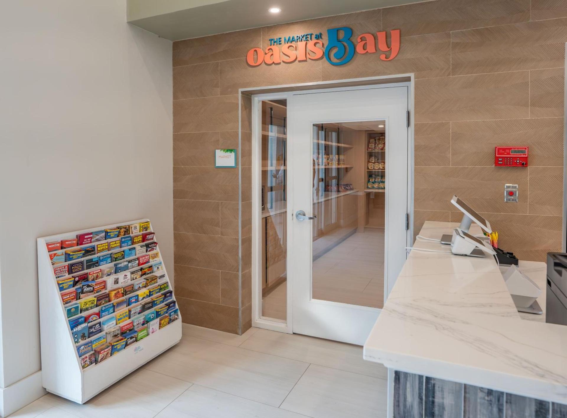 OASIS BAY SUITES, Tampa, Busch Gardens, USF photo 22