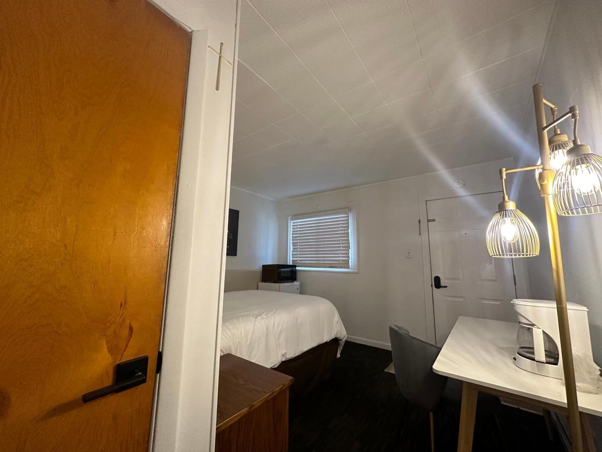 Grand Central Motel photo 2