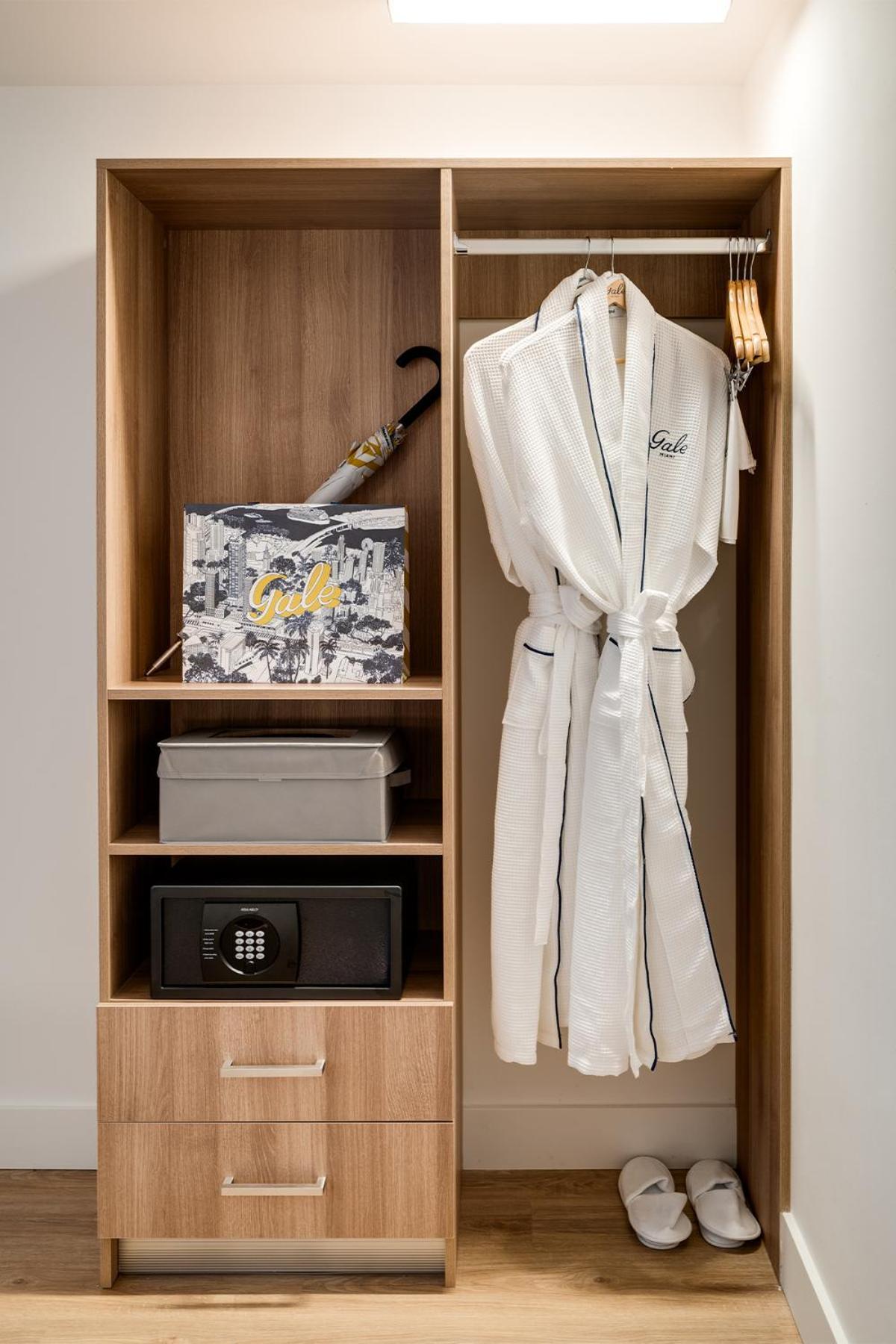 Gale Miami Hotel & Residences photo 10