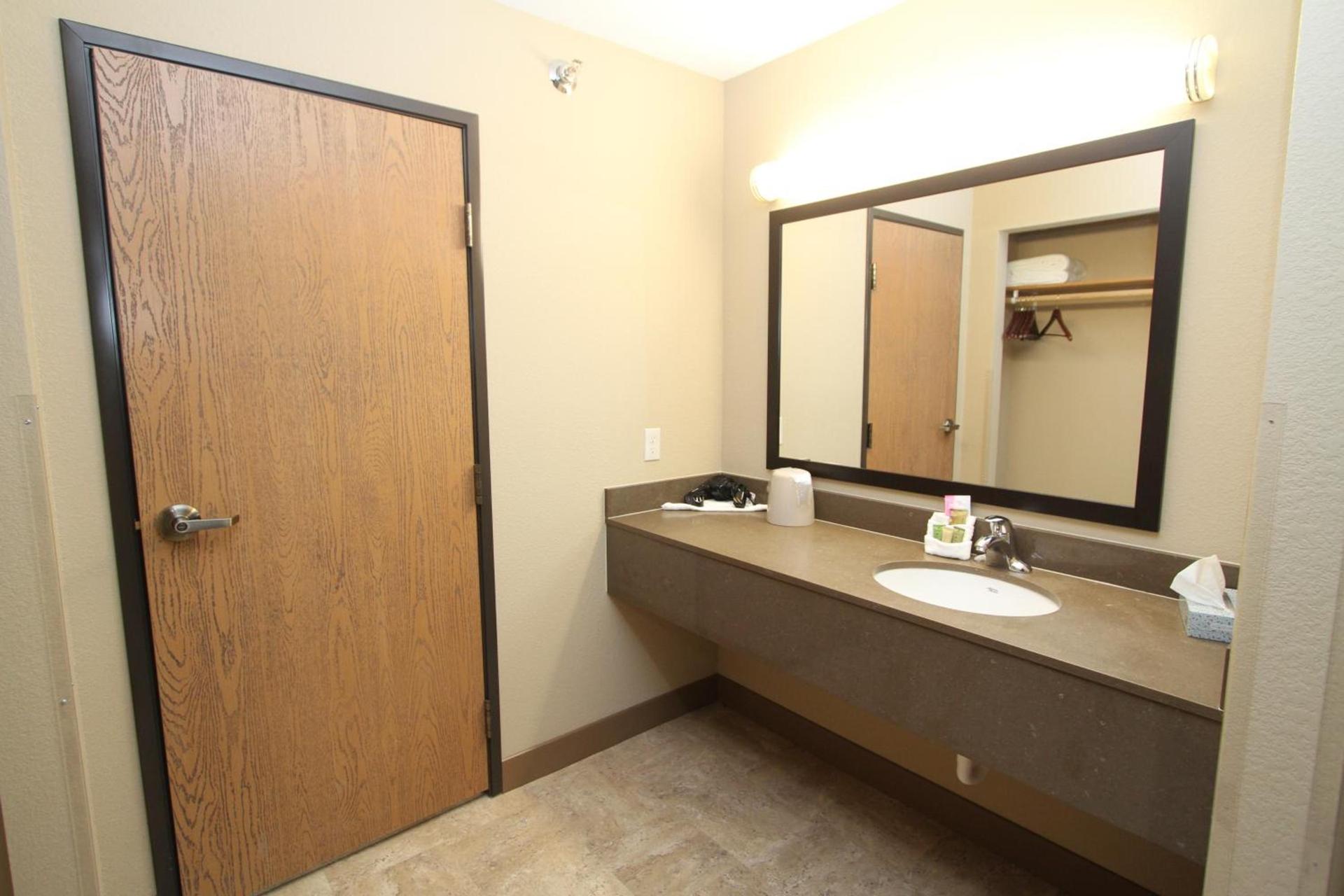 Bowman Lodge & Convention Center photo 57