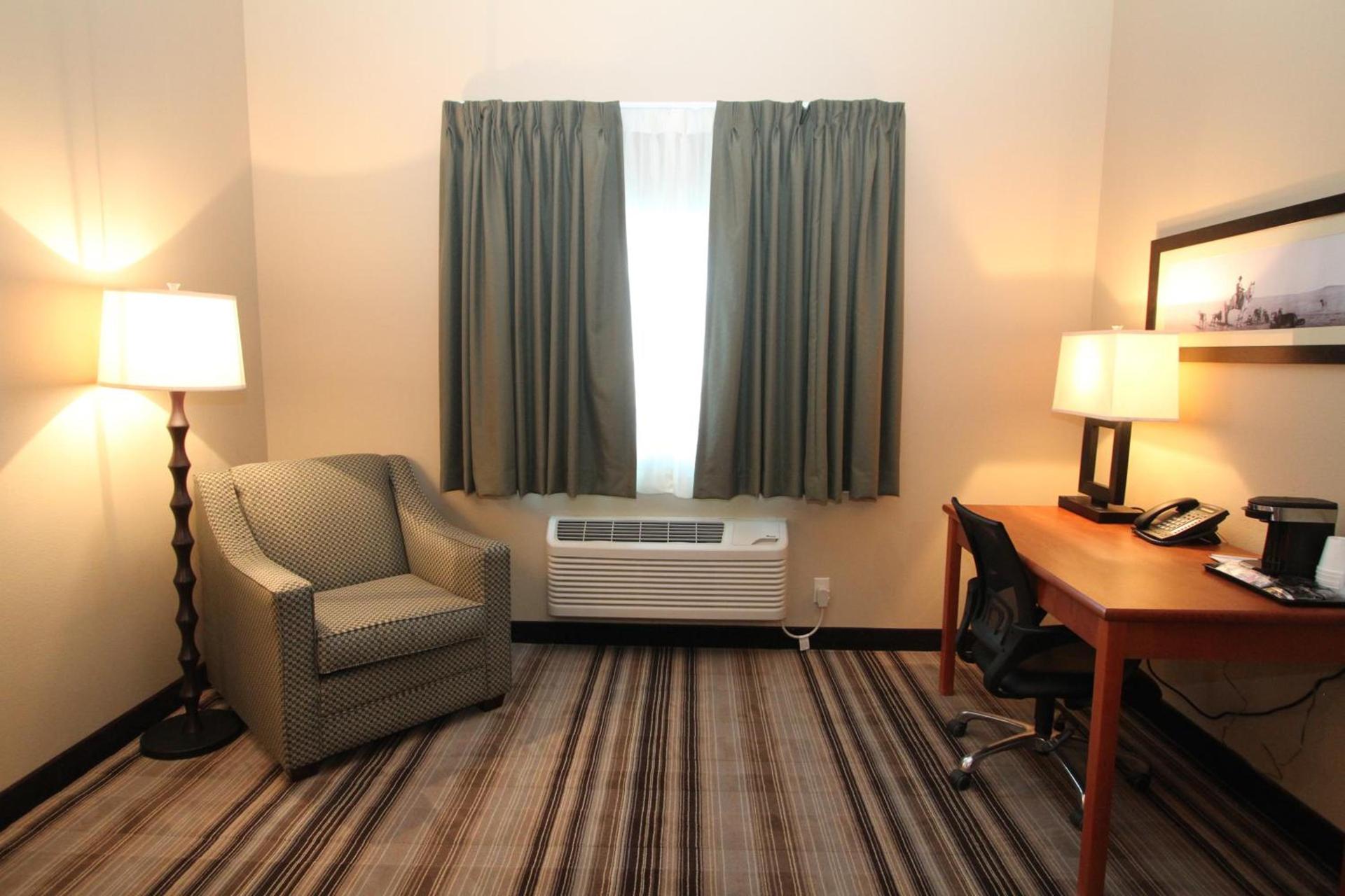 Bowman Lodge & Convention Center photo 60