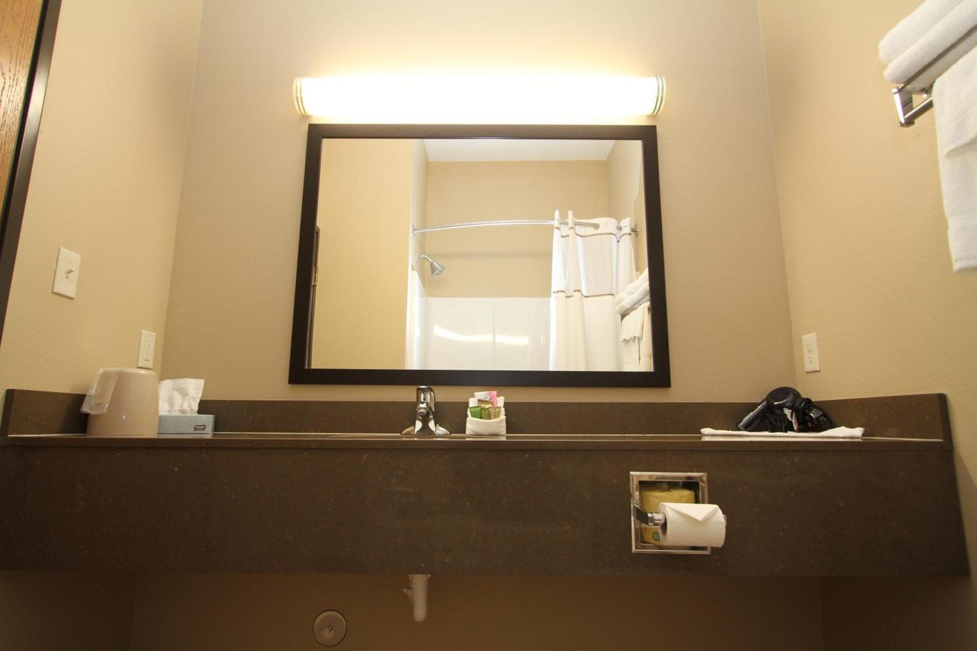 Bowman Lodge & Convention Center photo 66