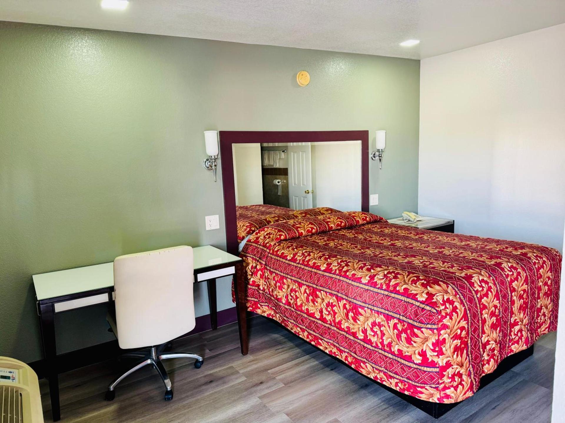 A Fisher's Inn Motel photo 30
