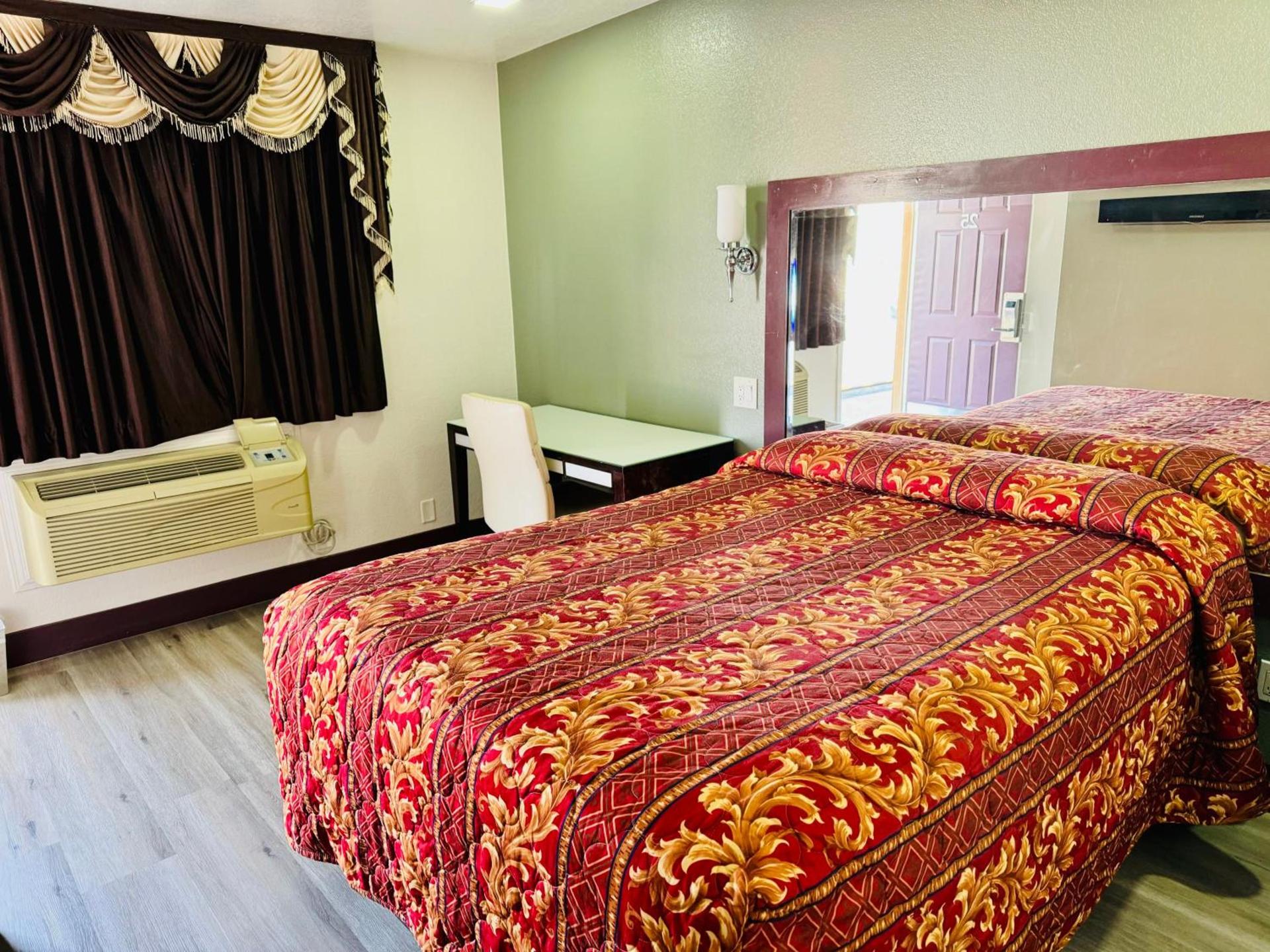 A Fisher's Inn Motel photo 40