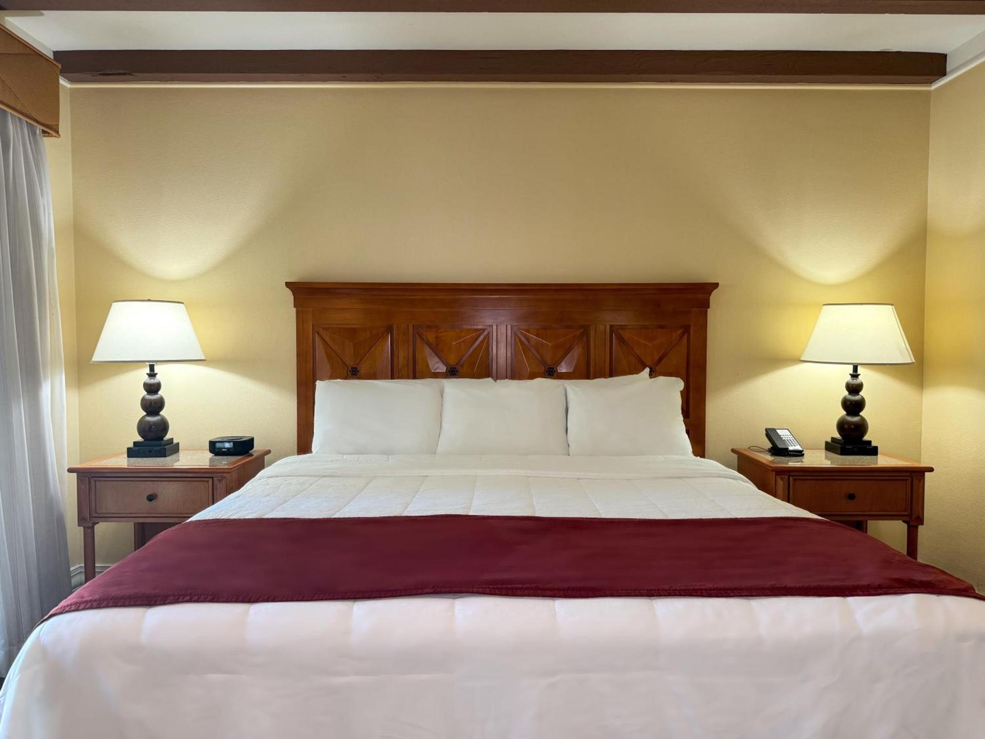 La Posada Hotel photo 42
