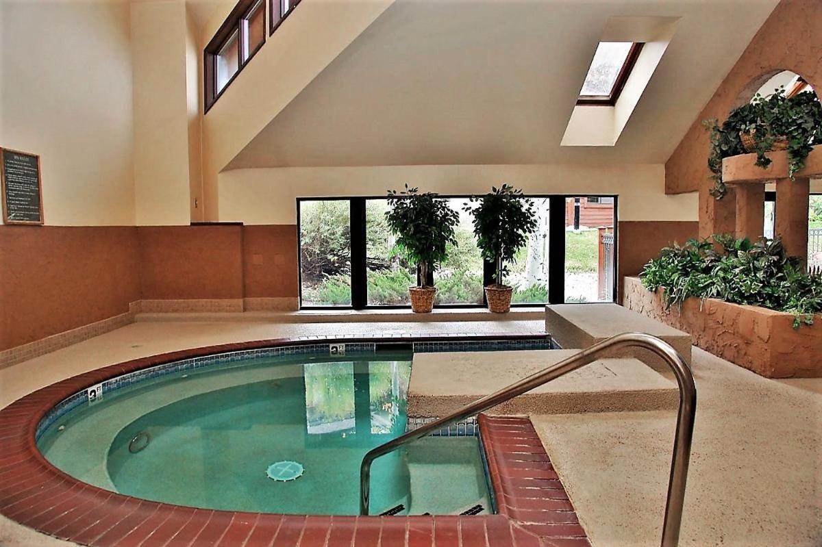 Pools and Hot Tubs, Private Shuttle, Discounted Lift Tickets, -New Listing- photo 10