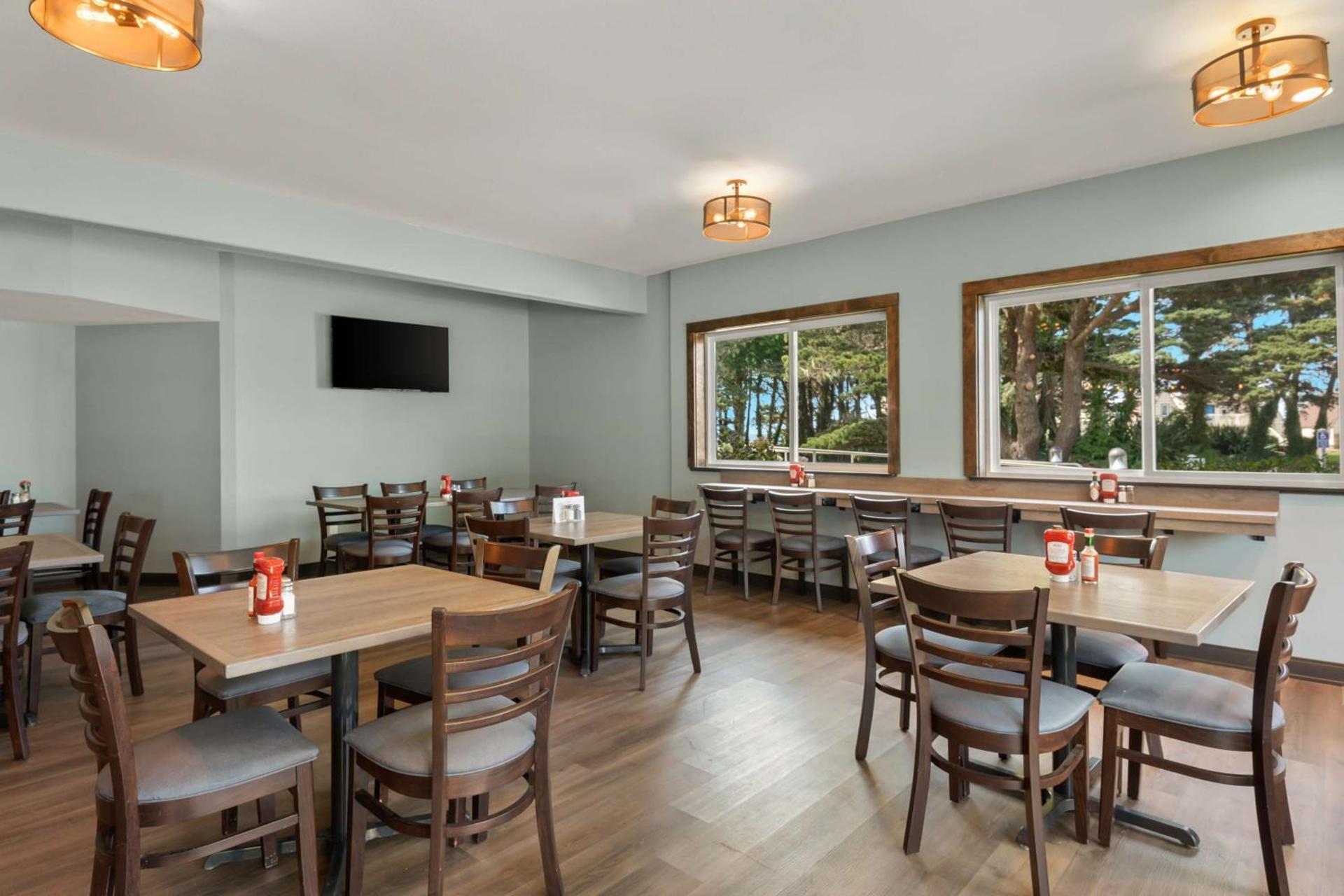 Best Western Inn at Face Rock photo 28