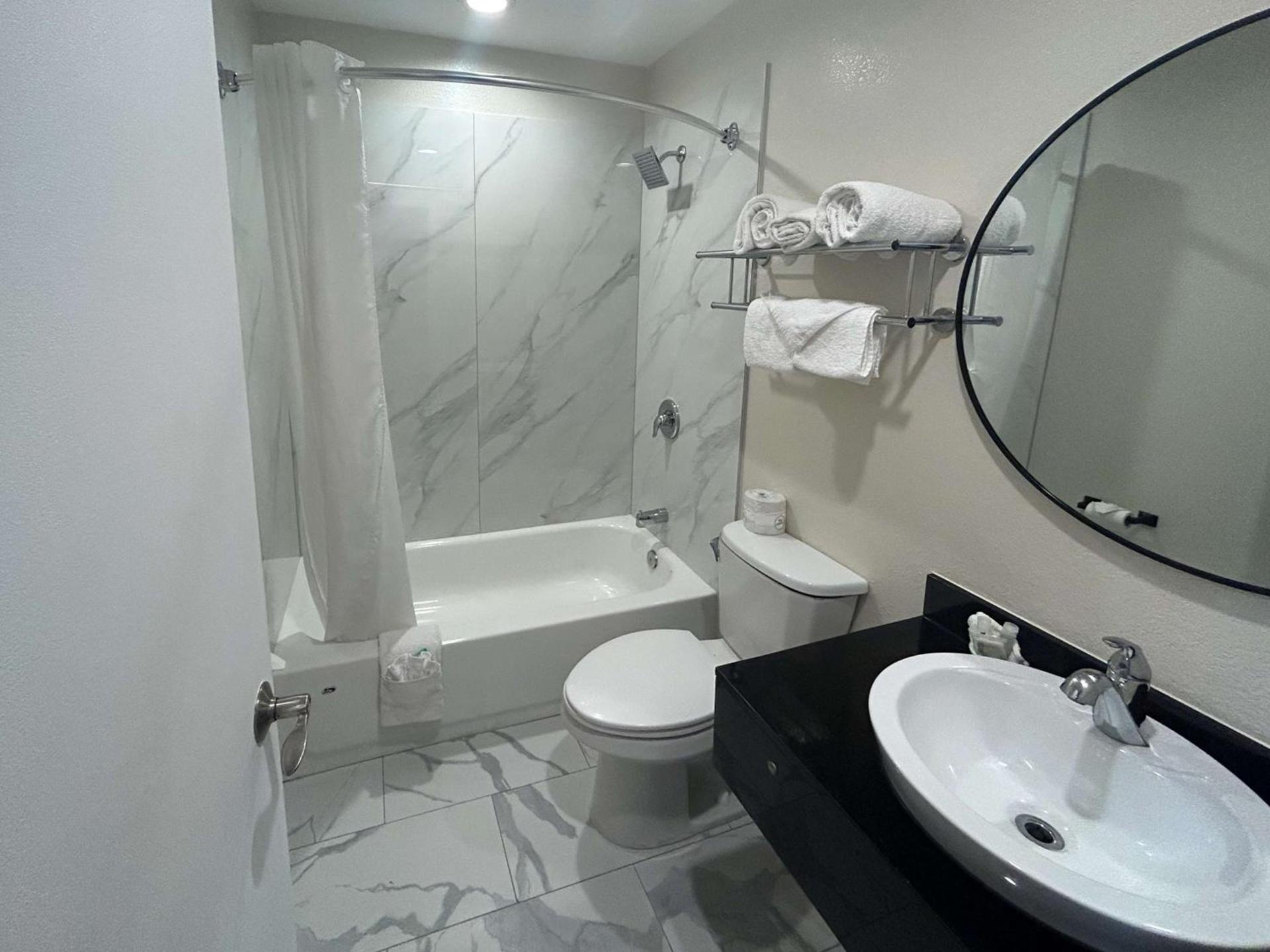 Studio 6 Suites Cameron Park, CA Folsom photo 11