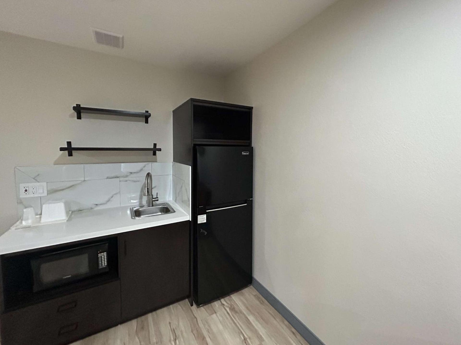 Studio 6 Suites Cameron Park, CA Folsom photo 15