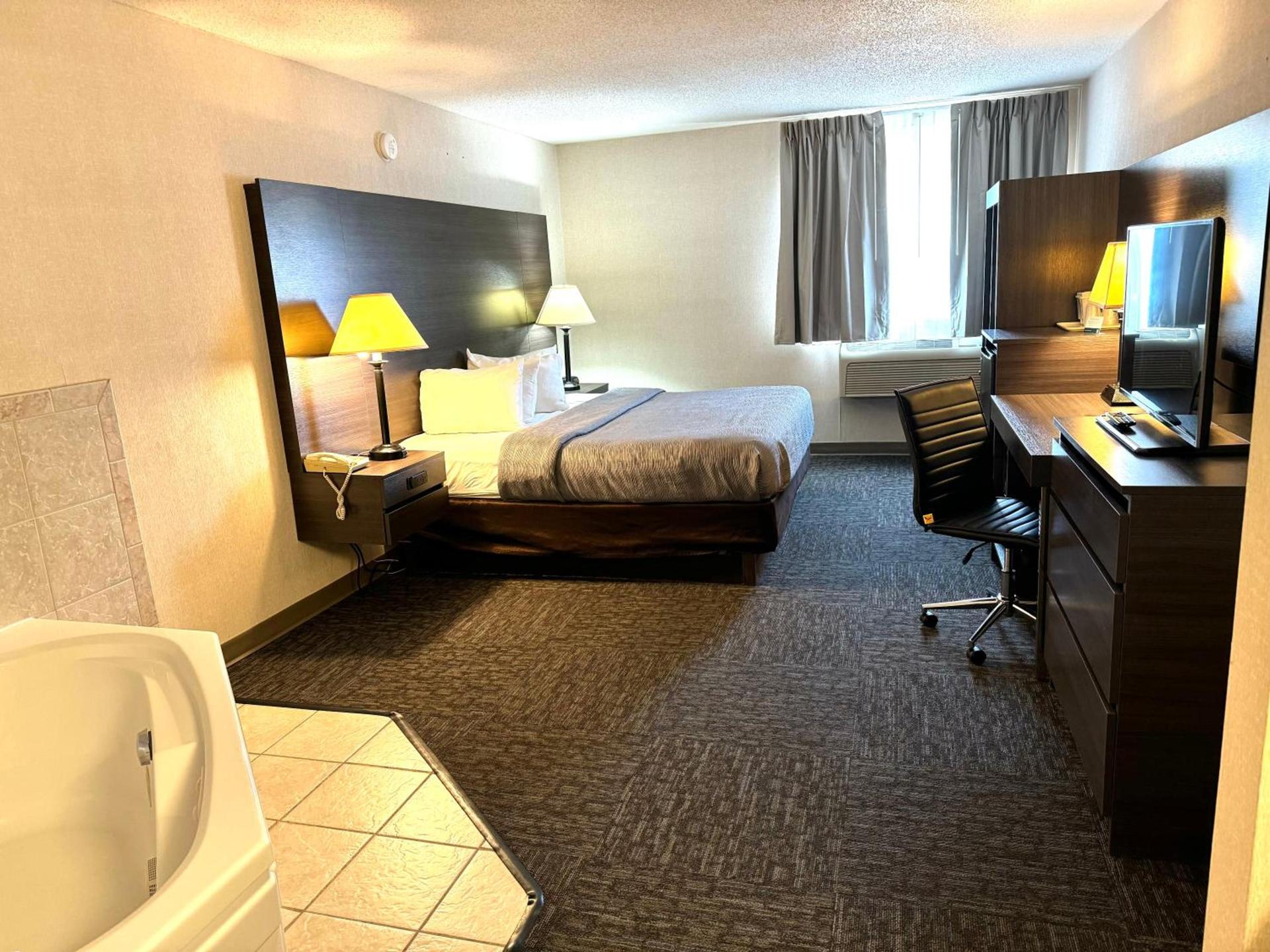 Quality Inn Spearfish I-90 photo 46