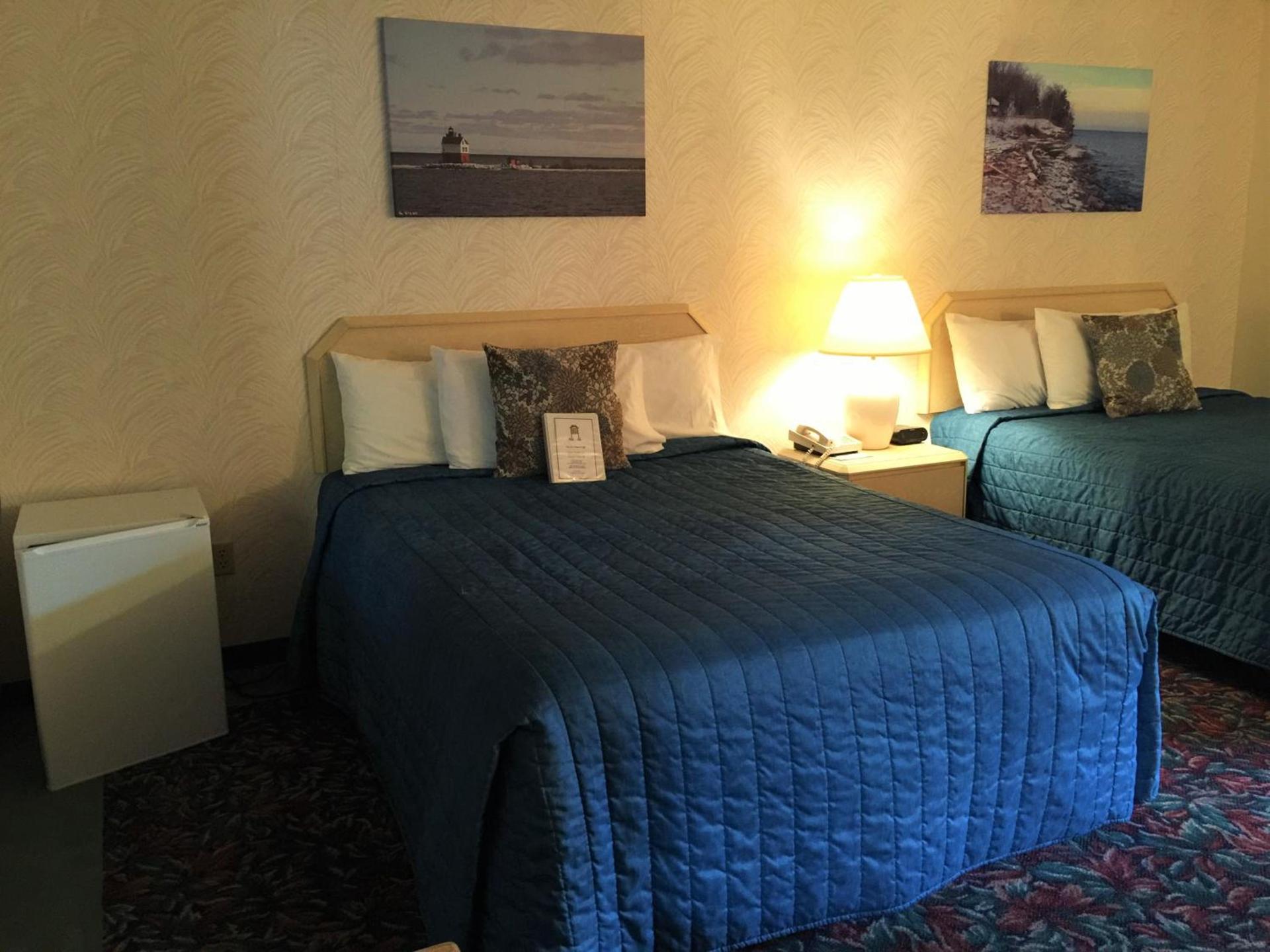 Cedar Motor Inn photo 9