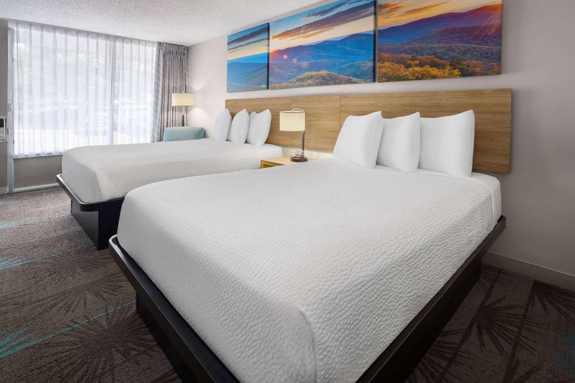Days Inn of Frederick by Wyndham photo 14