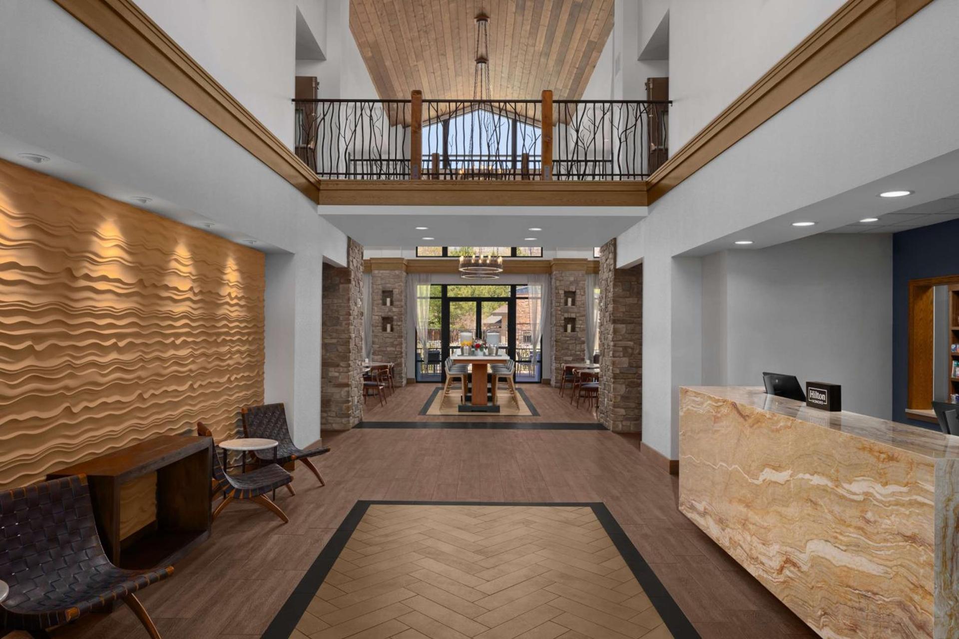 Hampton Inn & Suites Springdale/Zion National Park photo 7