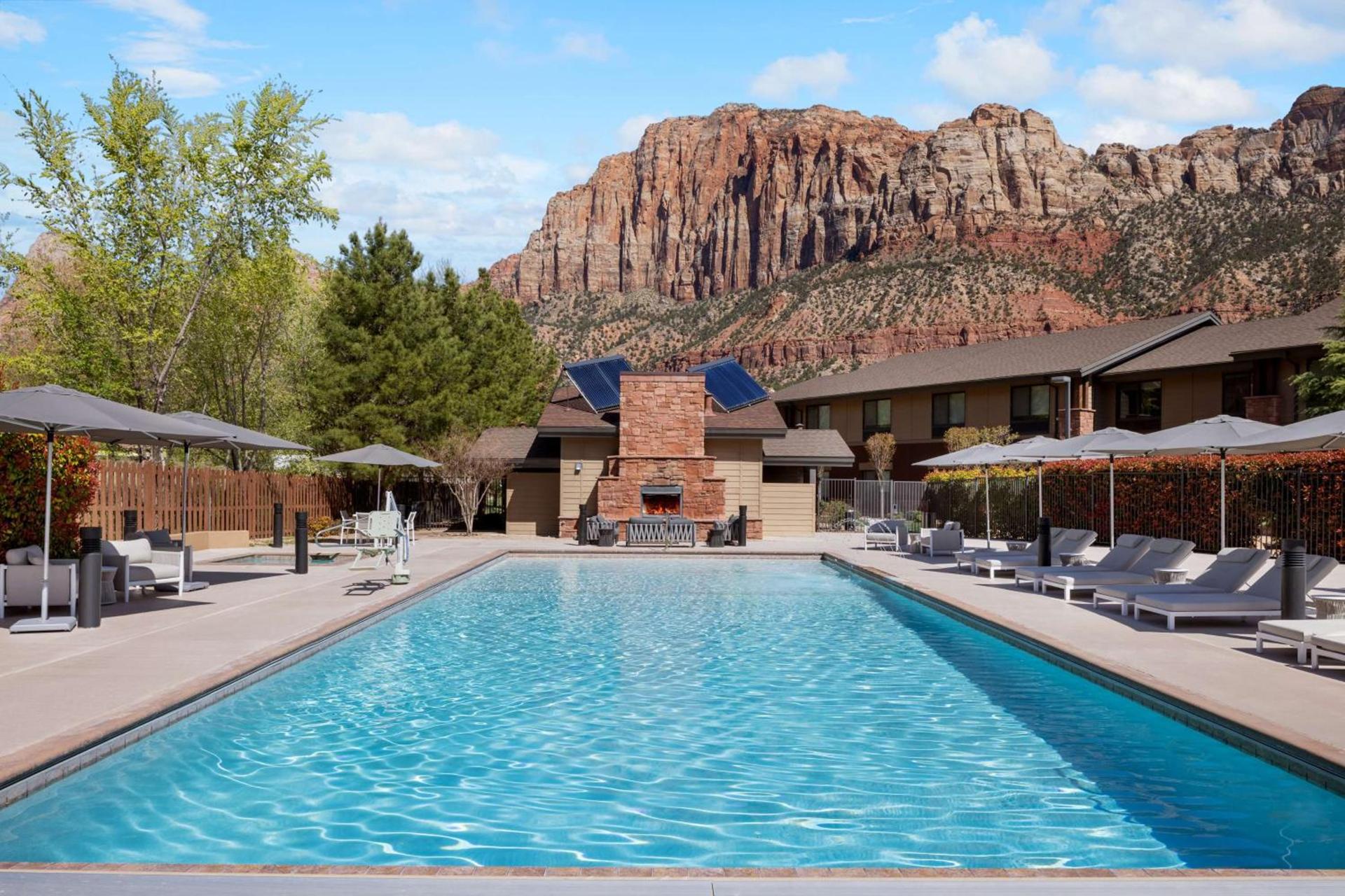 Hampton Inn & Suites Springdale/Zion National Park photo 8