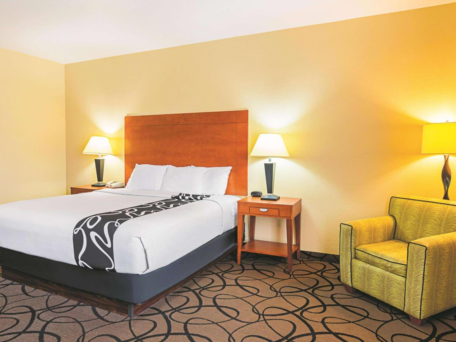 La Quinta by Wyndham Ft. Worth - Forest Hill, TX photo 27