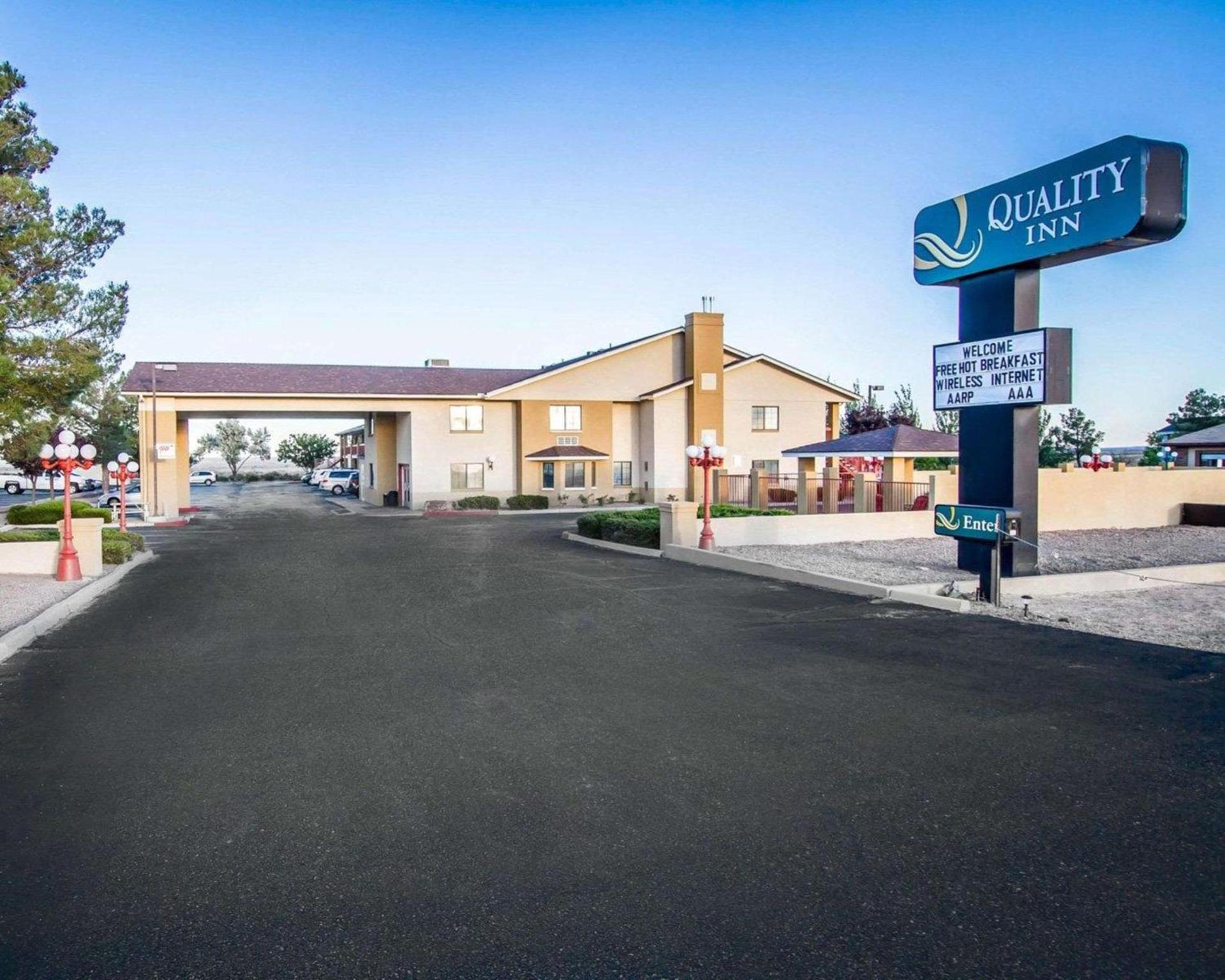 Quality Inn Holbrook near Petrified Forest photo 3