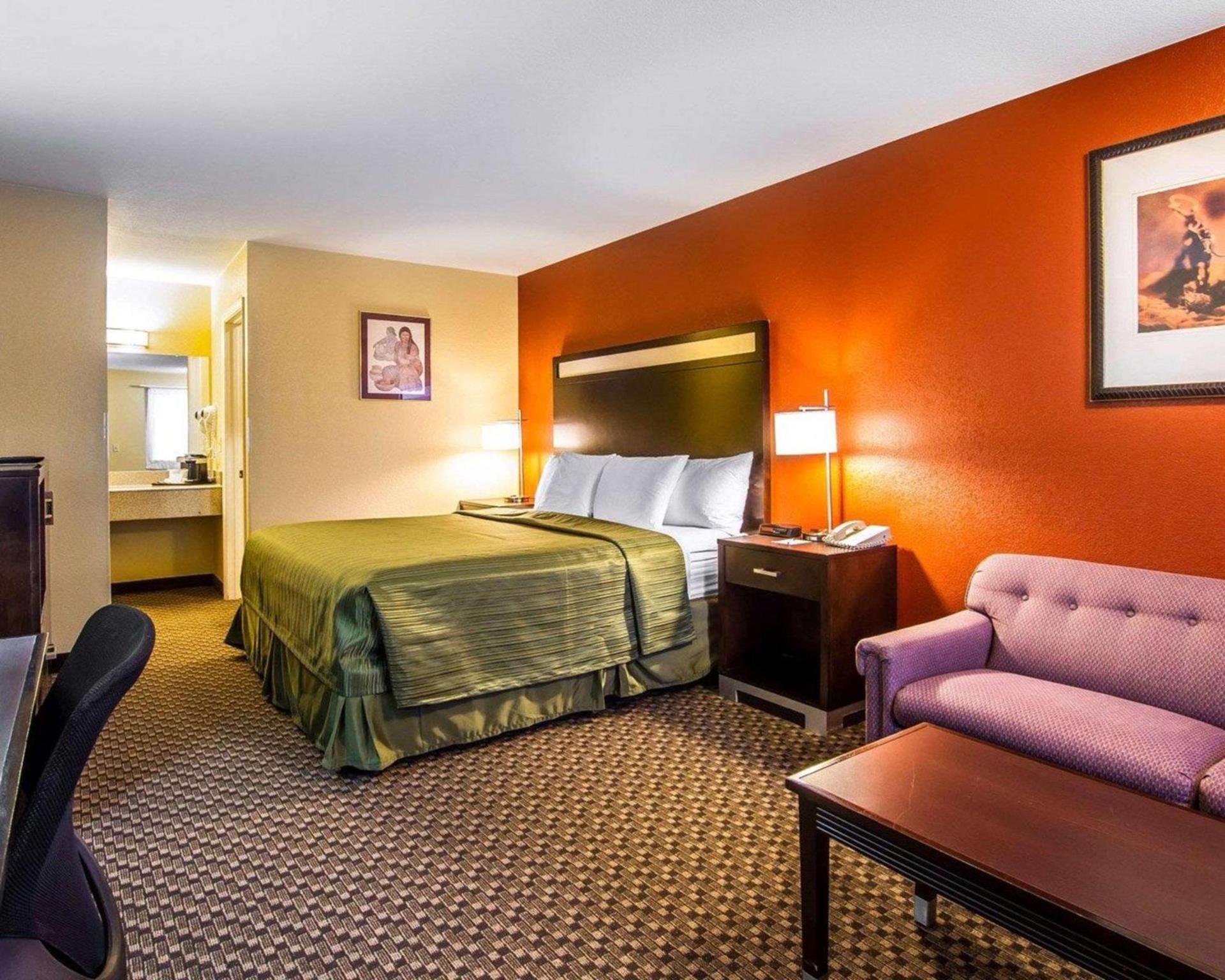 Quality Inn Holbrook near Petrified Forest photo 9