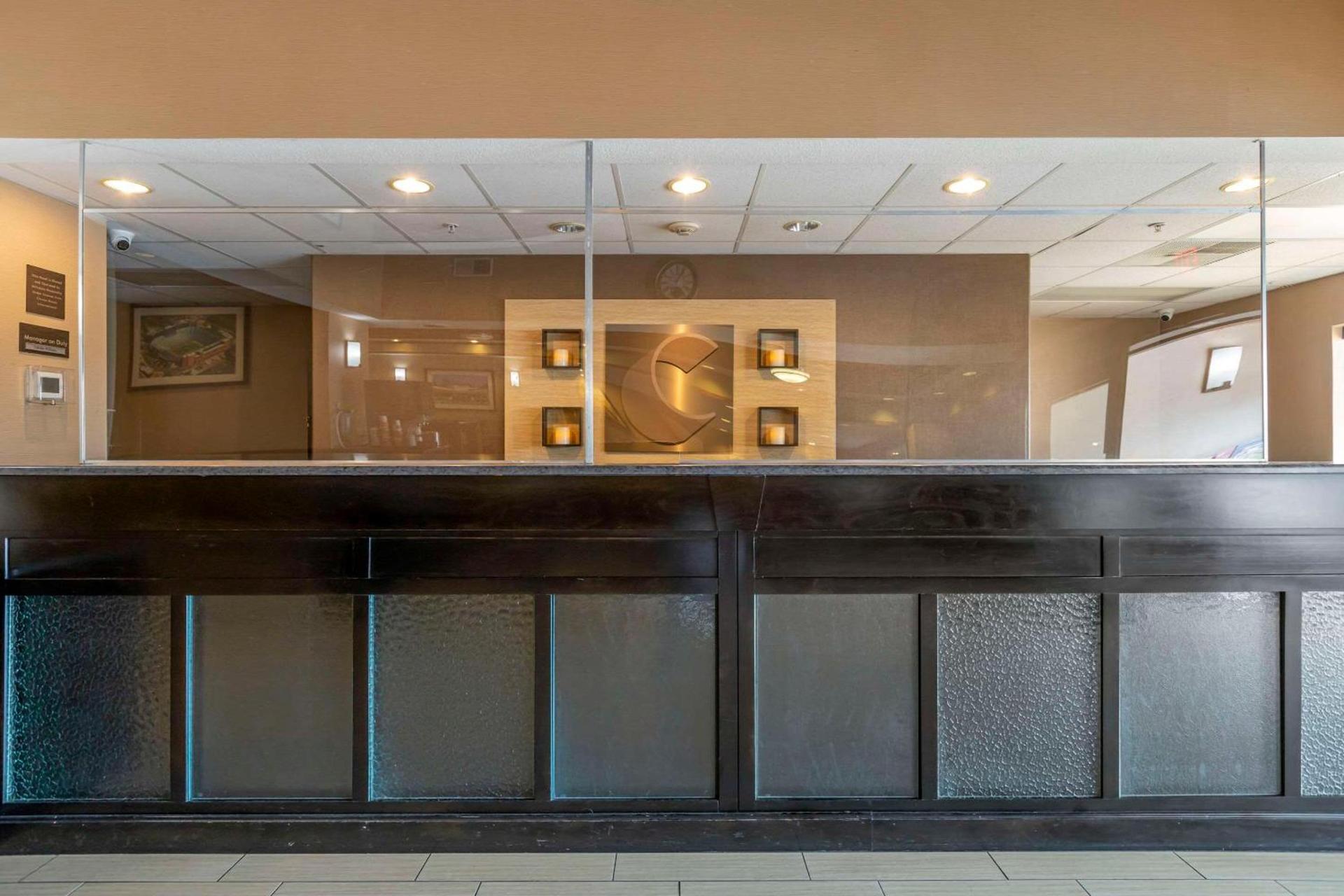 Comfort Inn & Suites Jackson North photo 3