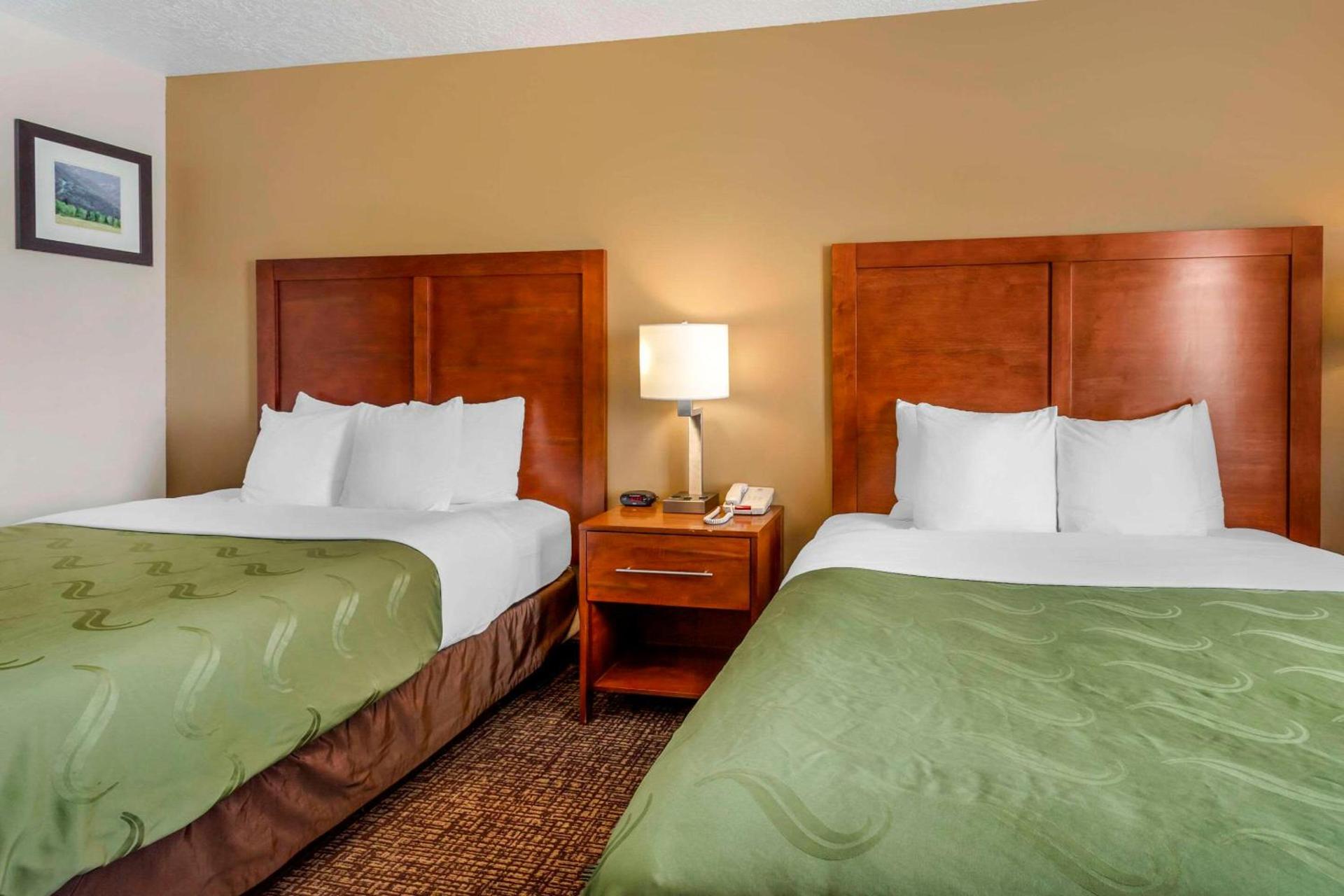 Quality Inn Logan near University photo 16