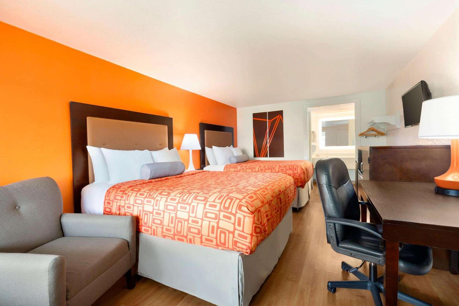 Howard Johnson by Wyndham Harrisonburg photo 12