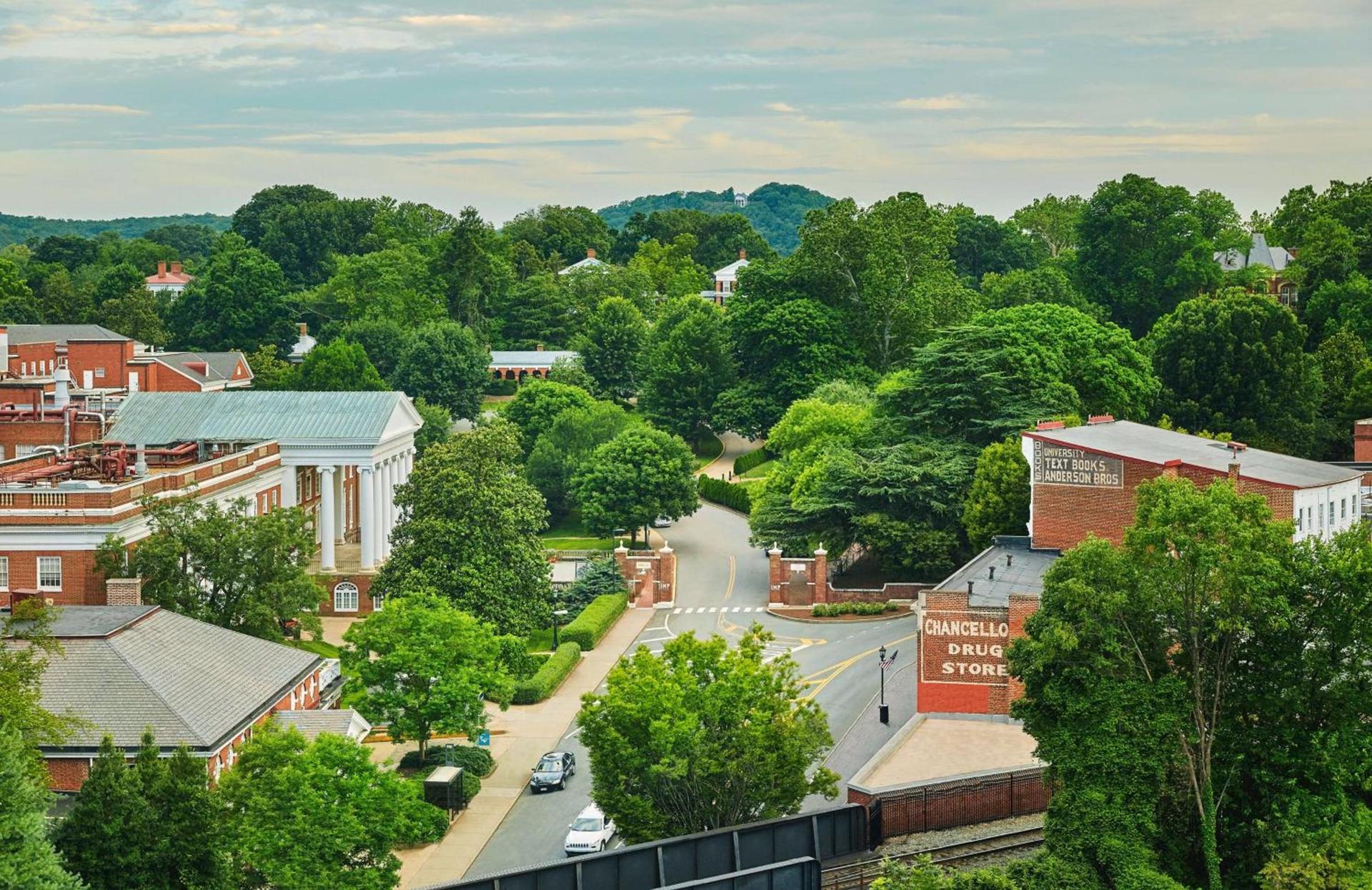 Graduate by Hilton Charlottesville photo 4