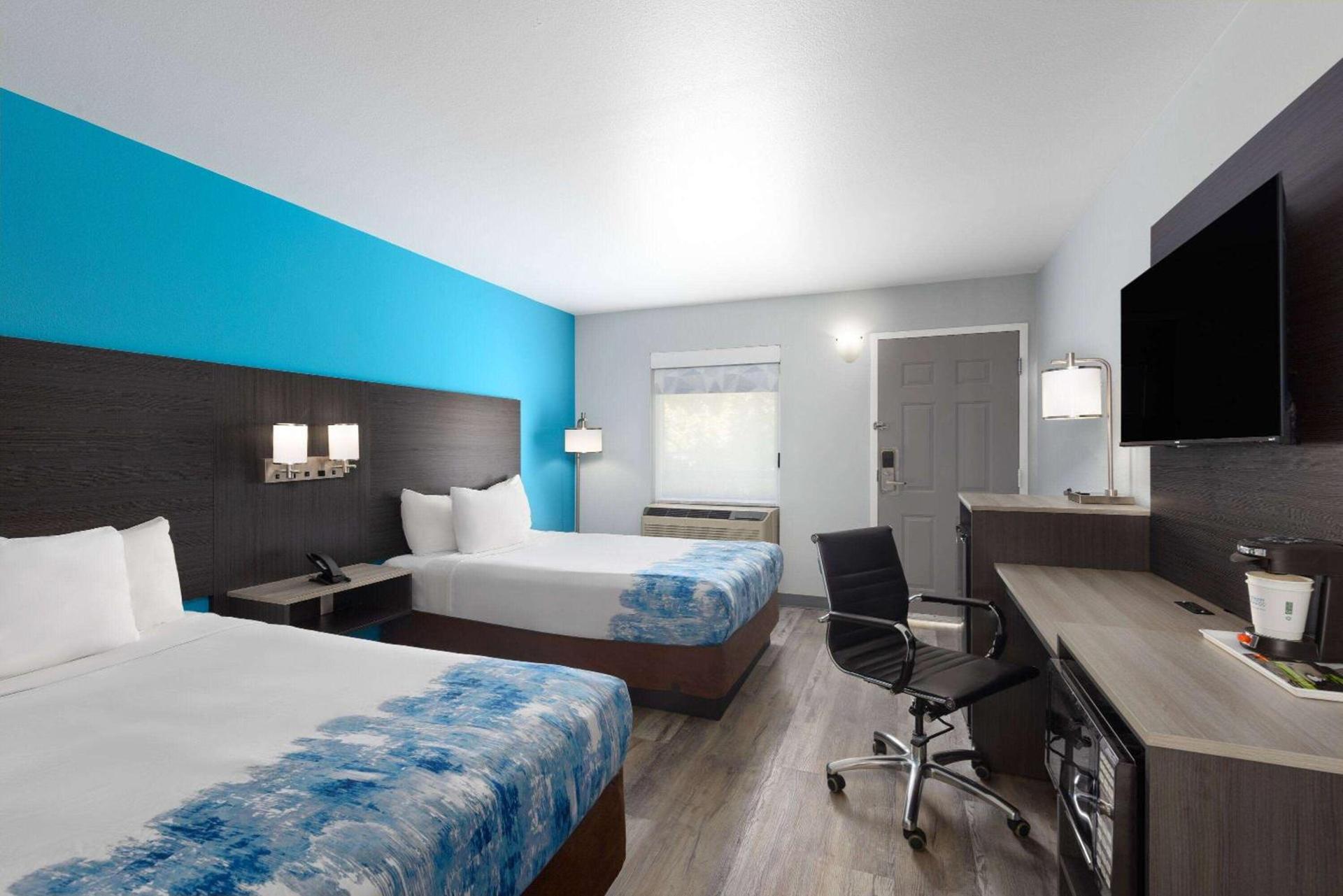 Baymont by Wyndham Branson Thousand Hills photo 3