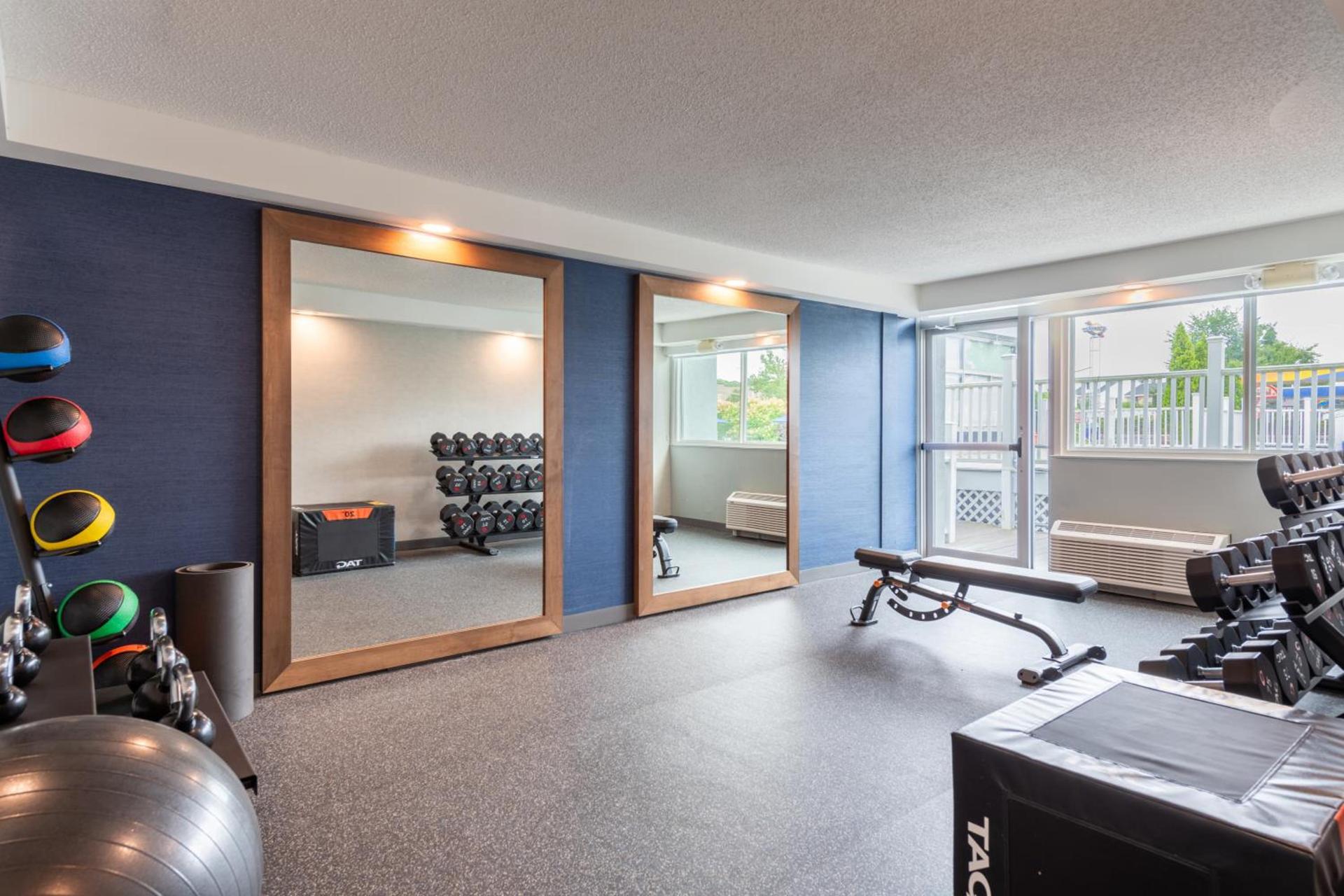 Hampton Inn Manchester Downtown photo 87